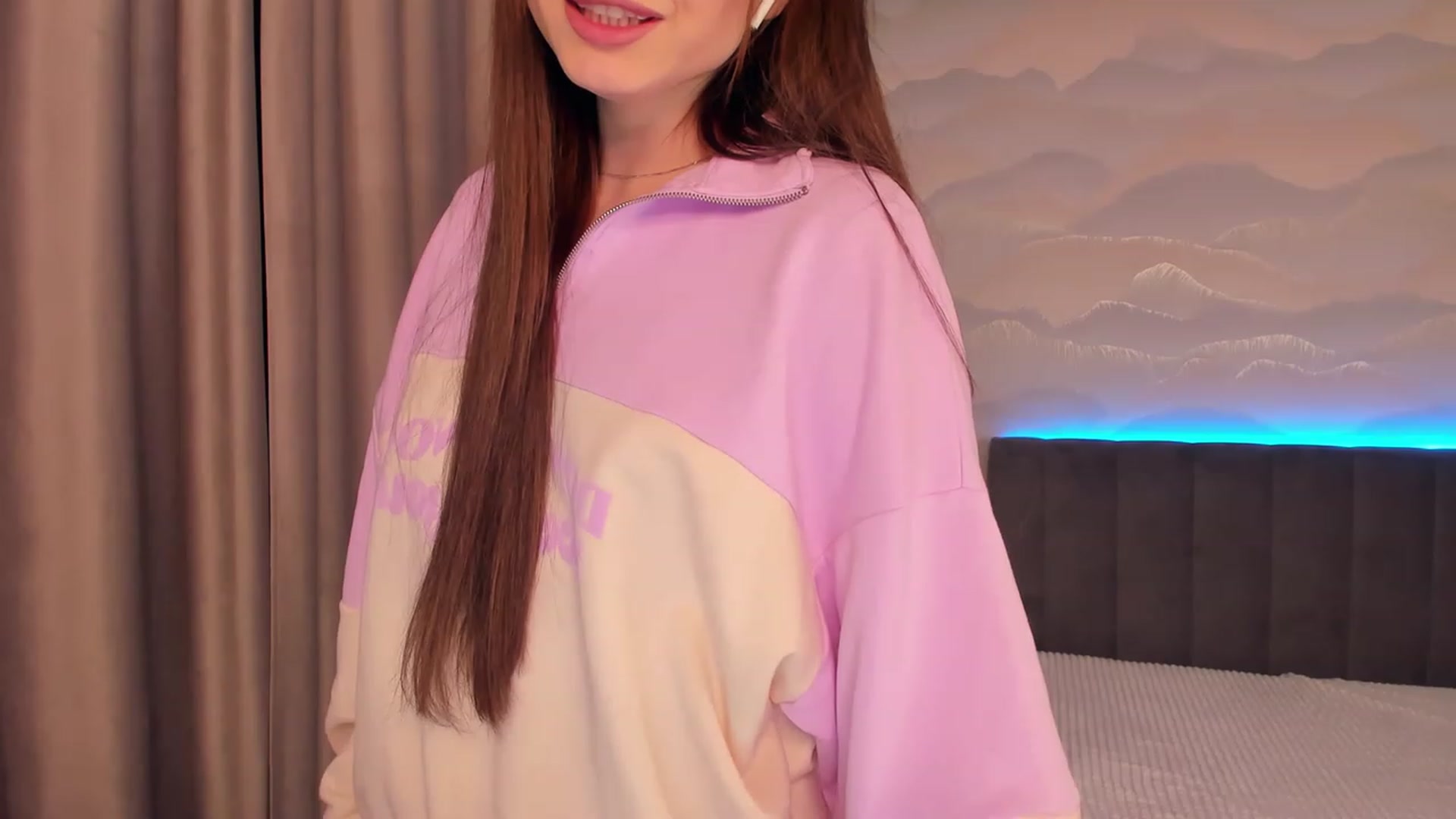 Gallery image thumbnail from Pinkgold_'s myfreecams stream on, 01/16/2023, 23:42 image 16 of 20
