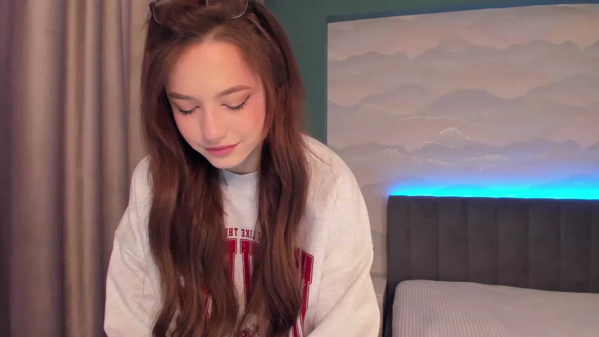 Gallery image thumbnail from Pinkgold_'s myfreecams stream on, 01/20/2023, 07:55 image 15 of 20