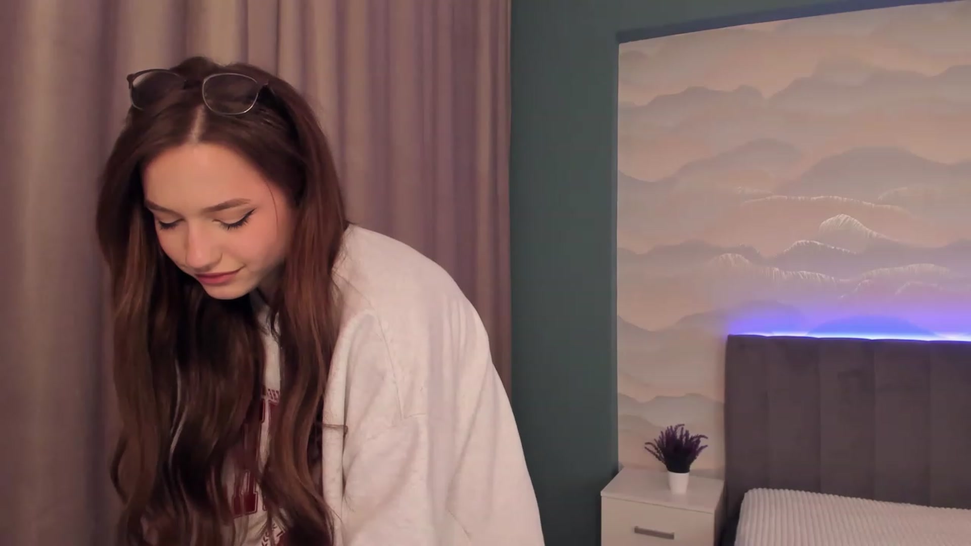 Gallery image thumbnail from Pinkgold_'s myfreecams stream on, 01/22/2023, 12:48 image 16 of 20