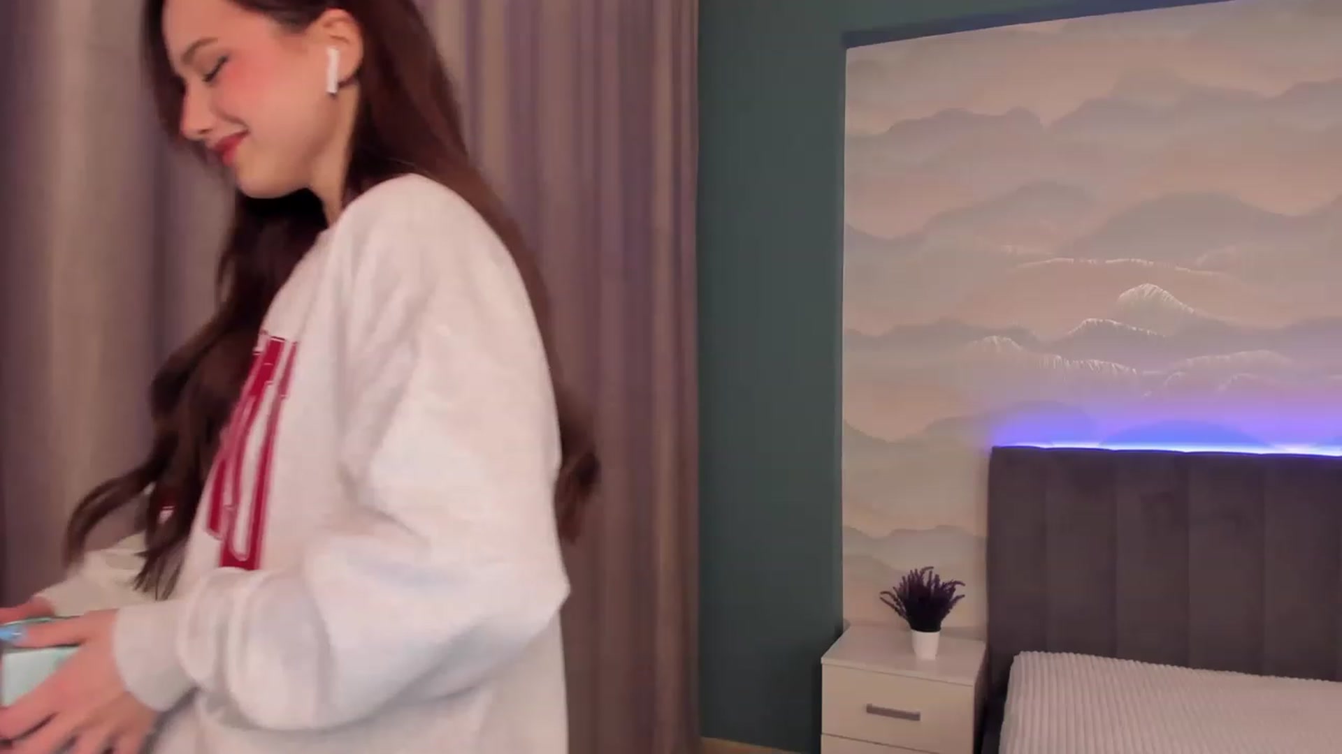 Gallery image thumbnail from Pinkgold_'s myfreecams stream on, 01/22/2023, 16:27 image 5 of 20