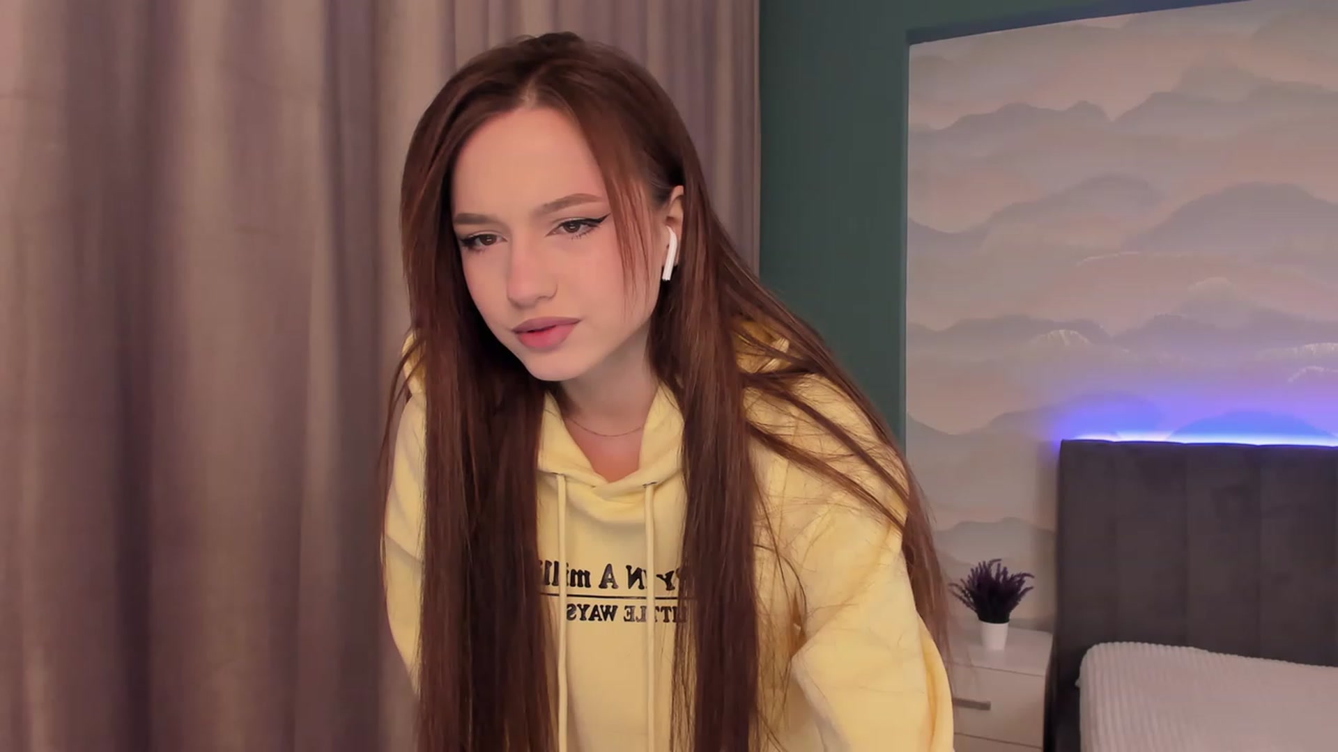 Gallery image thumbnail from Pinkgold_'s myfreecams stream on, 01/23/2023, 07:40 image 2 of 20