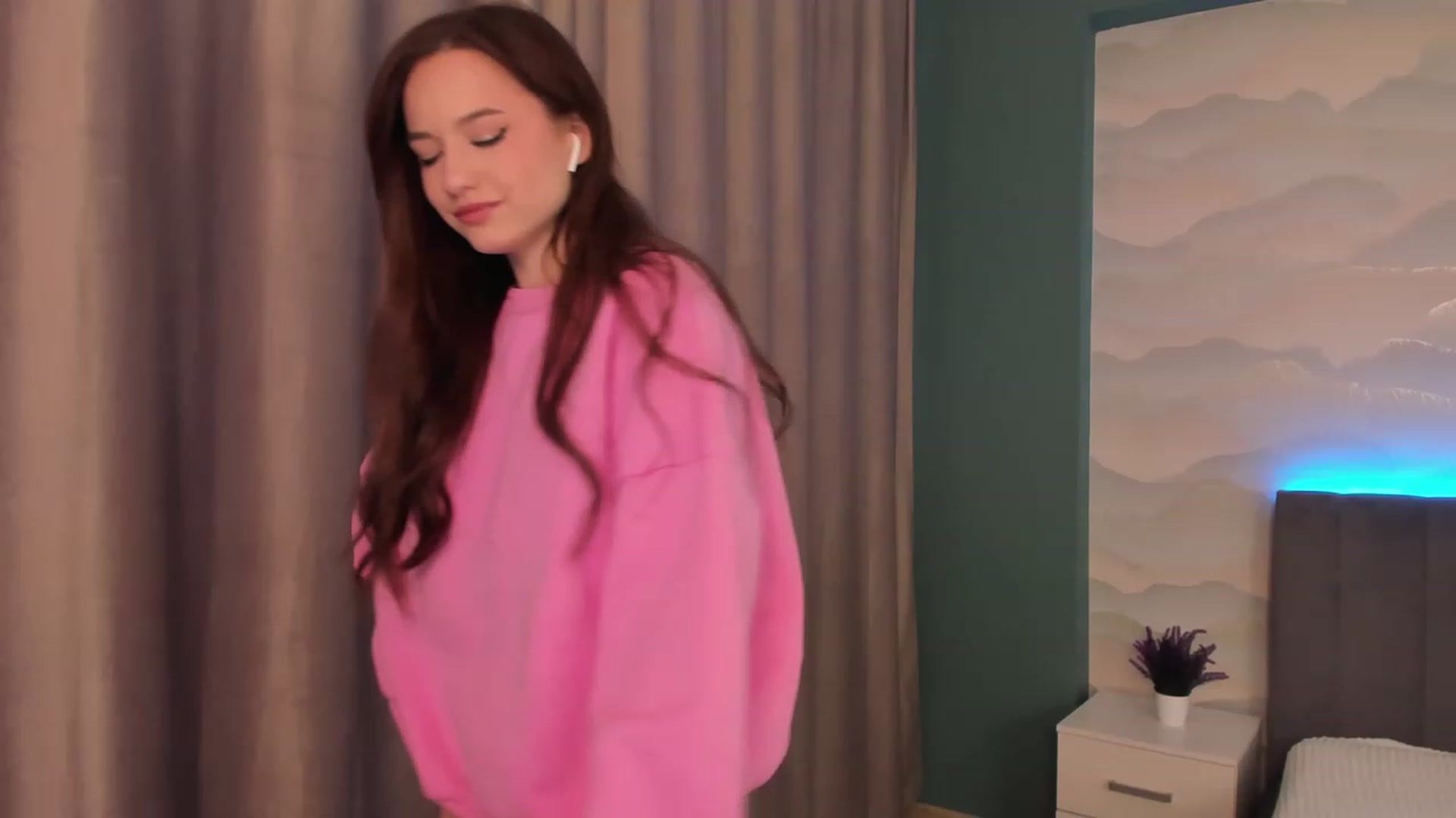Gallery image thumbnail from Pinkgold_'s myfreecams stream on, 01/27/2023, 11:32 image 16 of 20