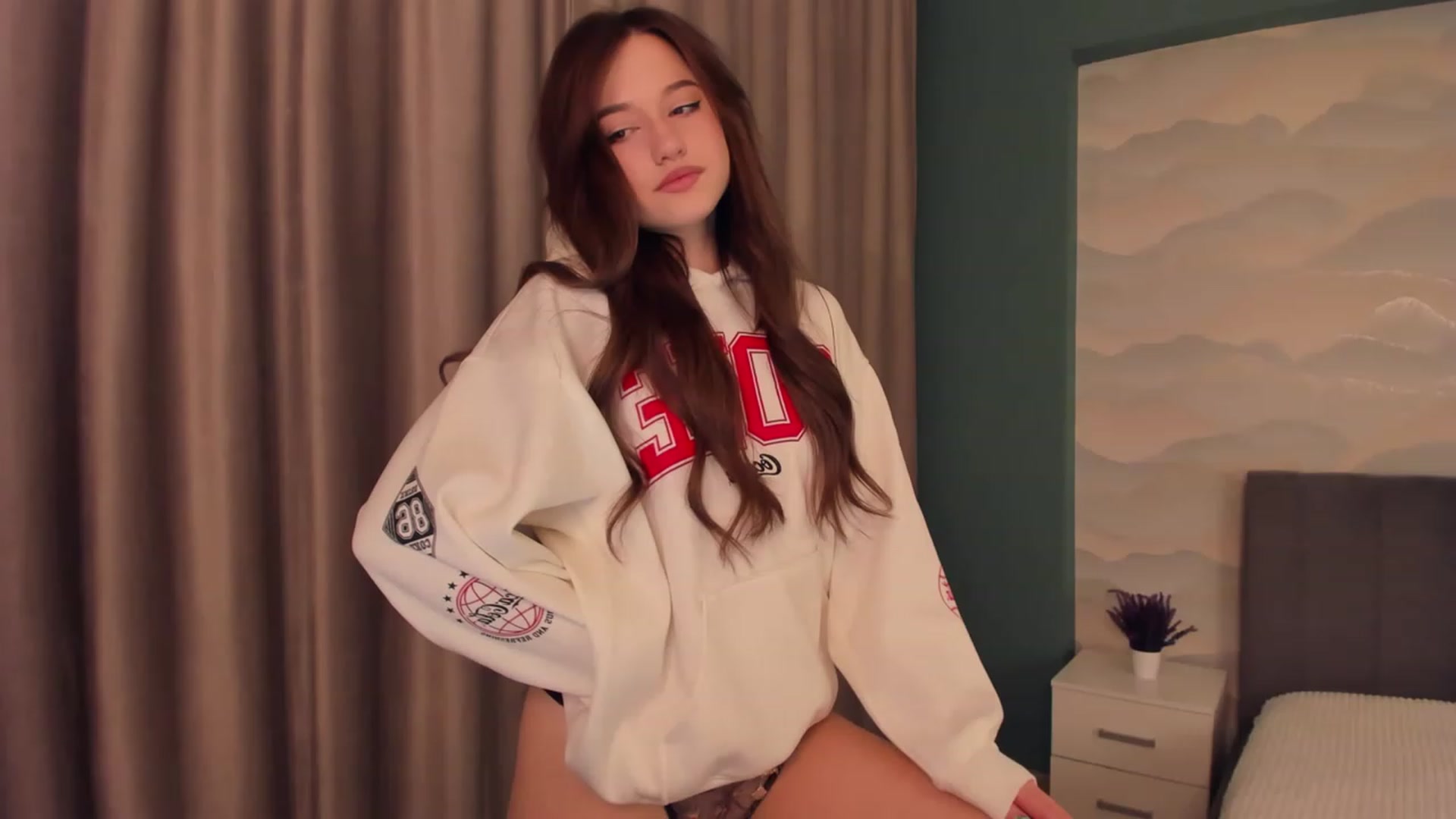 Gallery image thumbnail from Pinkgold_'s myfreecams stream on, 02/06/2023, 18:34 image 15 of 20