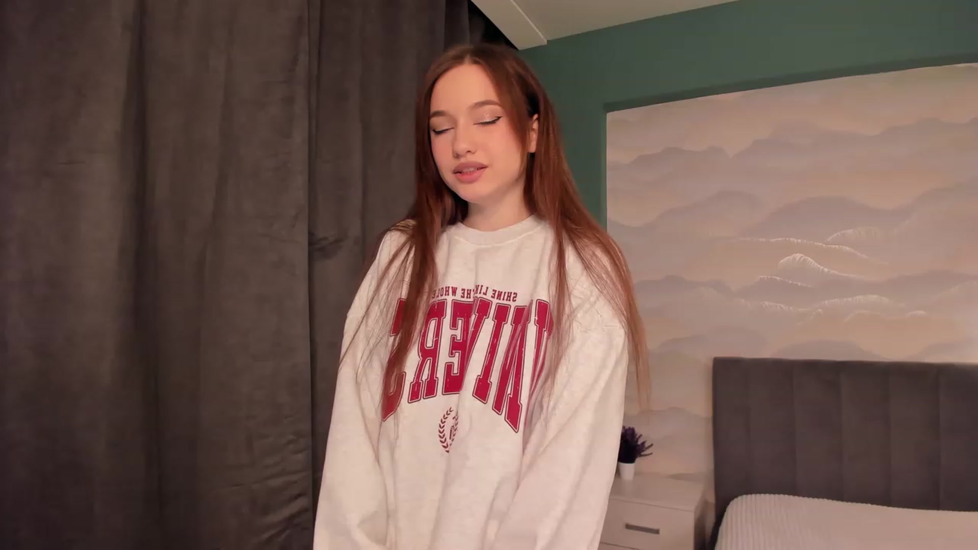 Gallery image thumbnail from Pinkgold_'s myfreecams stream on, 02/13/2023, 15:02 image 11 of 20