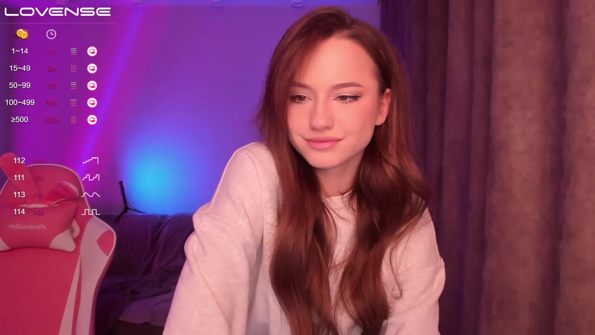 Gallery image thumbnail from Pinkgold_'s myfreecams stream on, 03/08/2023, 02:01 image 6 of 20