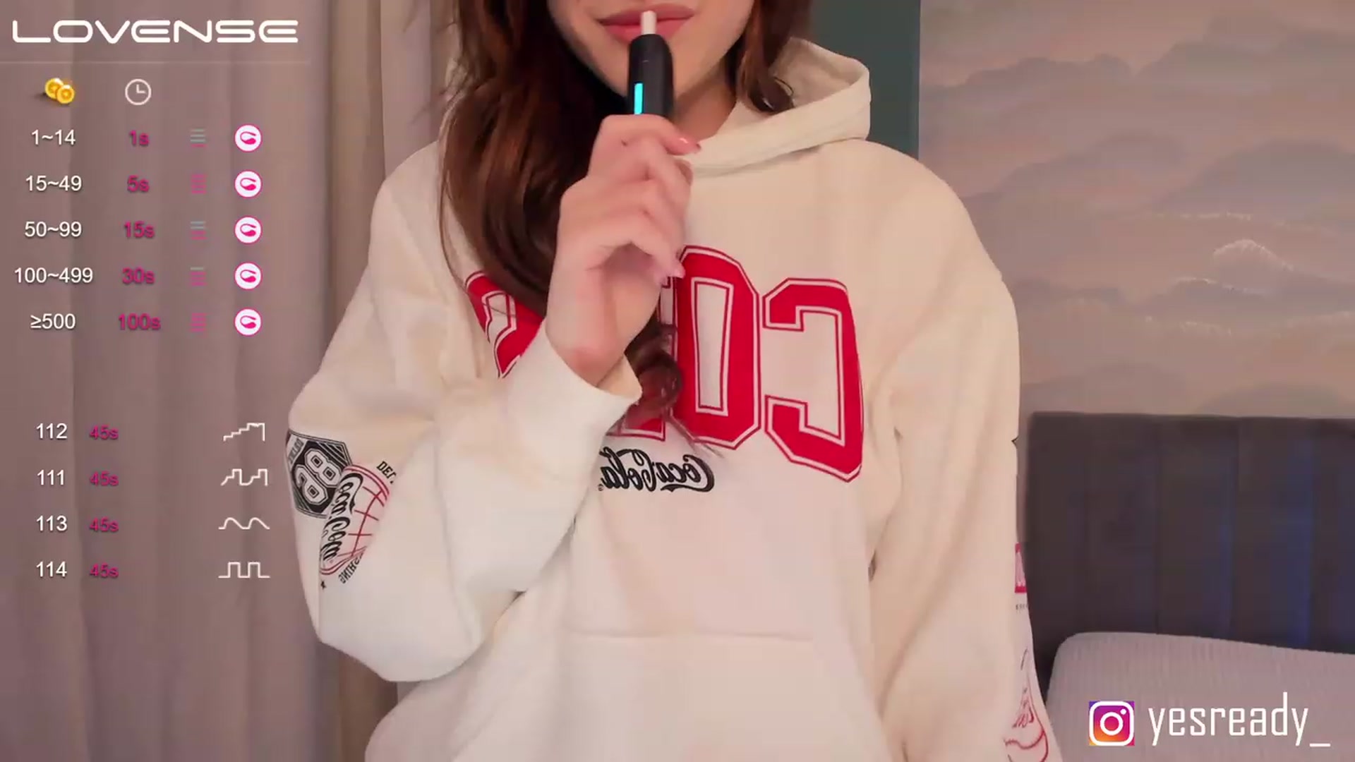 Gallery image thumbnail from Pinkgold_'s myfreecams stream on, 03/30/2023, 04:37 image 14 of 20