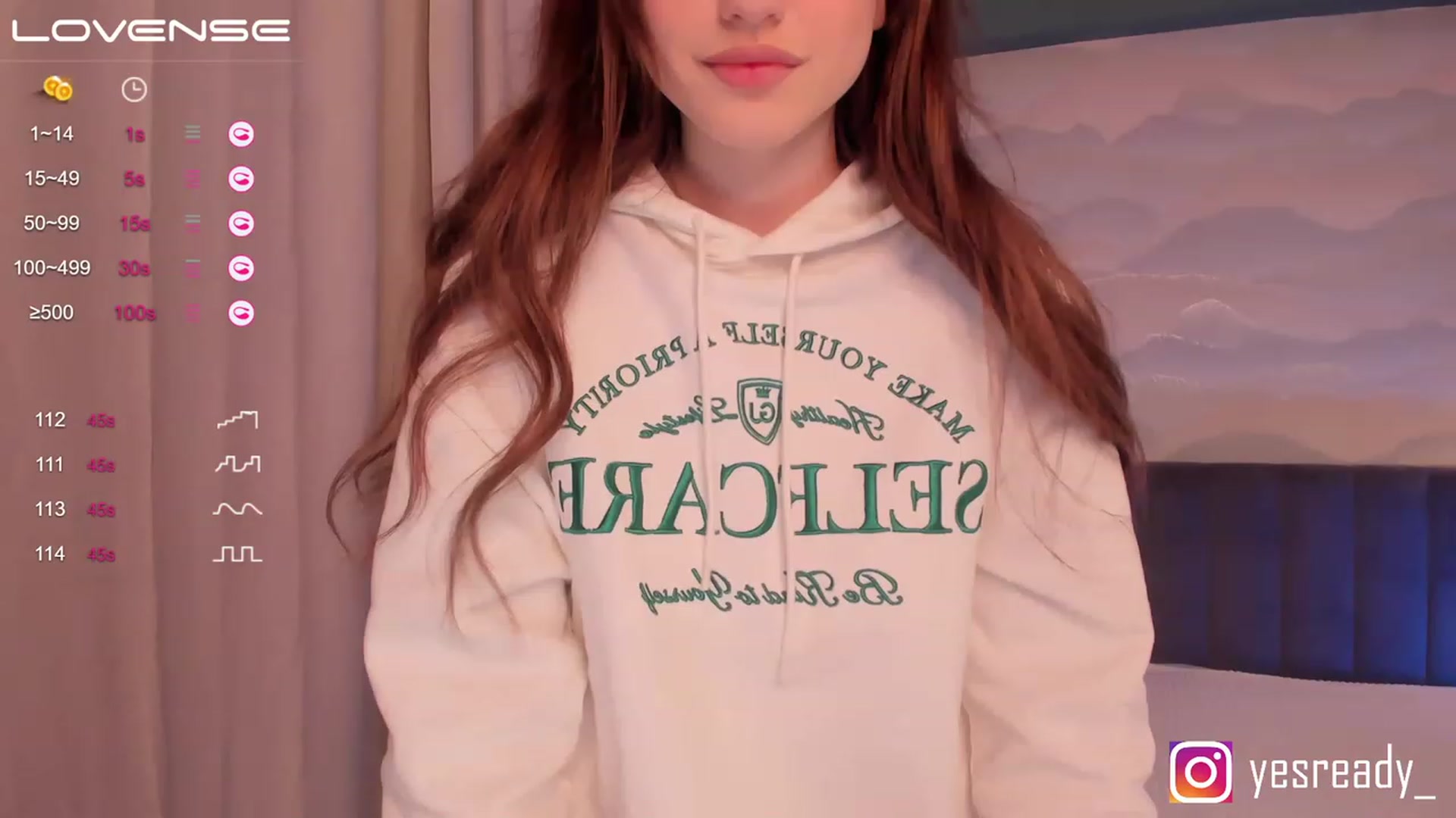 Gallery image thumbnail from Pinkgold_'s myfreecams stream on, 03/30/2023, 23:05 image 17 of 20