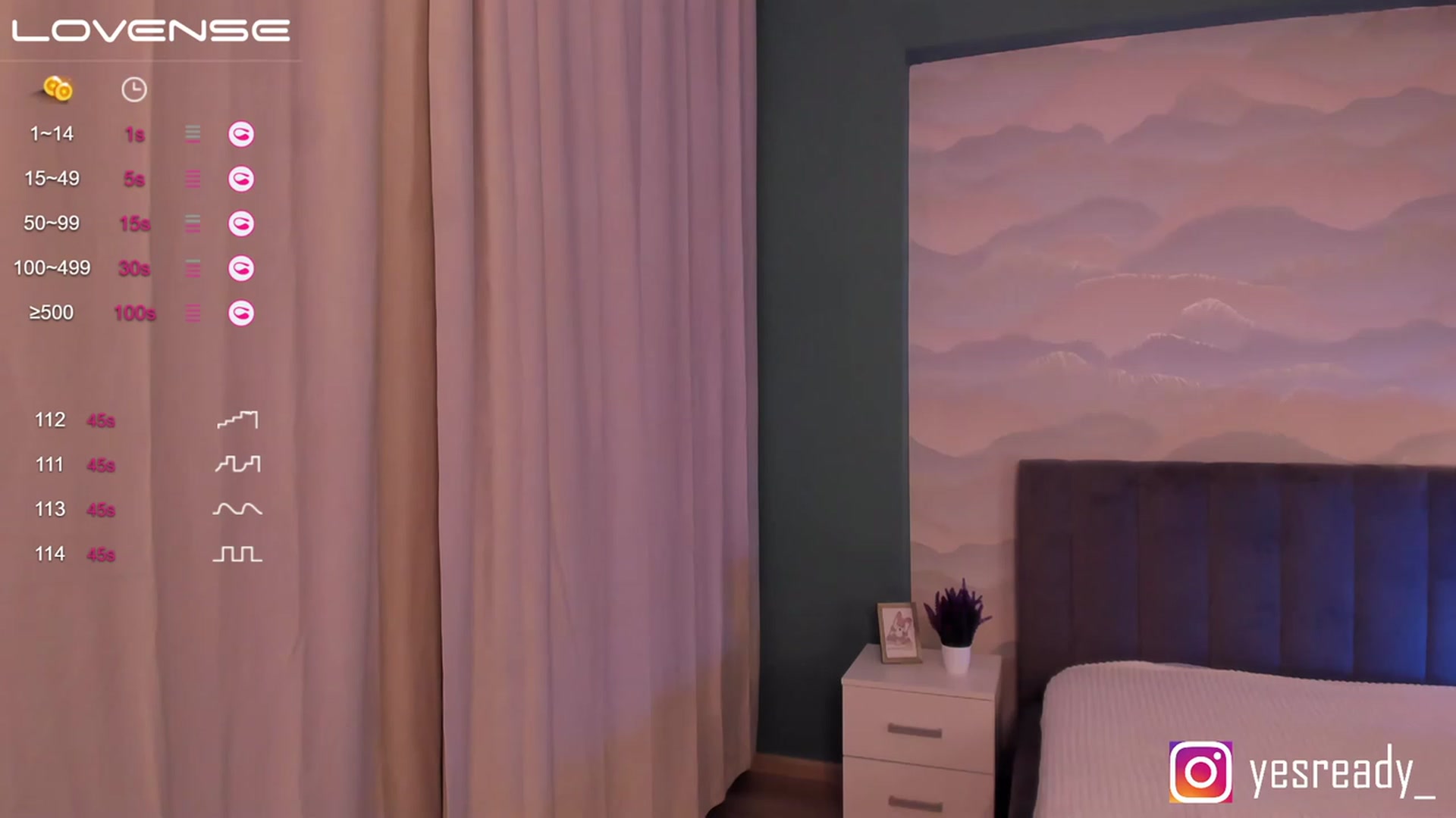 Gallery image thumbnail from Pinkgold_'s myfreecams stream on, 03/30/2023, 23:05 image 13 of 20