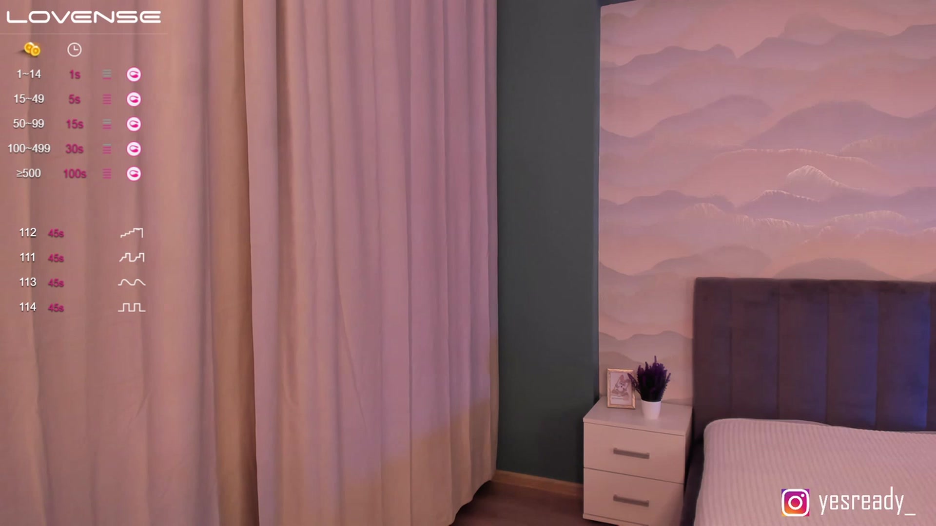 Gallery image thumbnail from Pinkgold_'s myfreecams stream on, 04/03/2023, 01:41 image 15 of 20