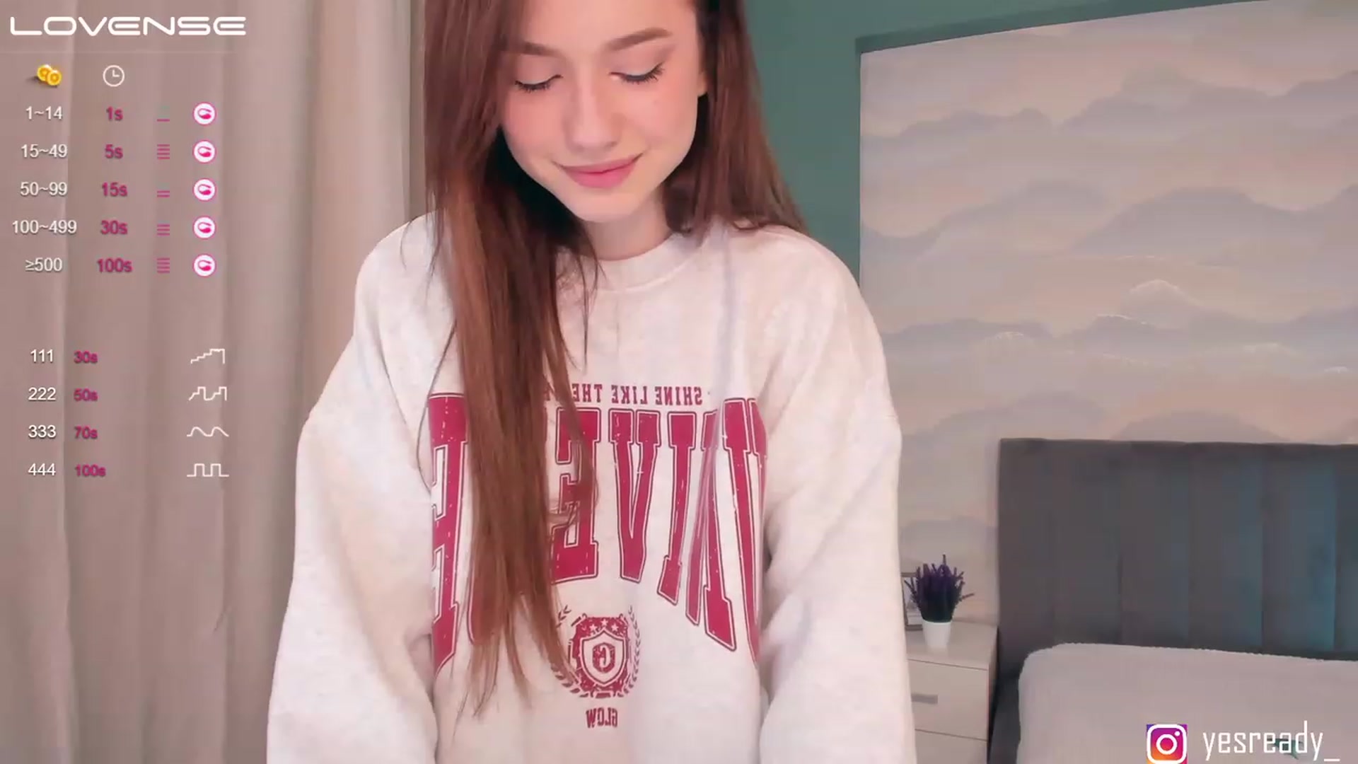 Gallery image thumbnail from Pinkgold_'s myfreecams stream on, 04/09/2023, 09:22 image 11 of 20