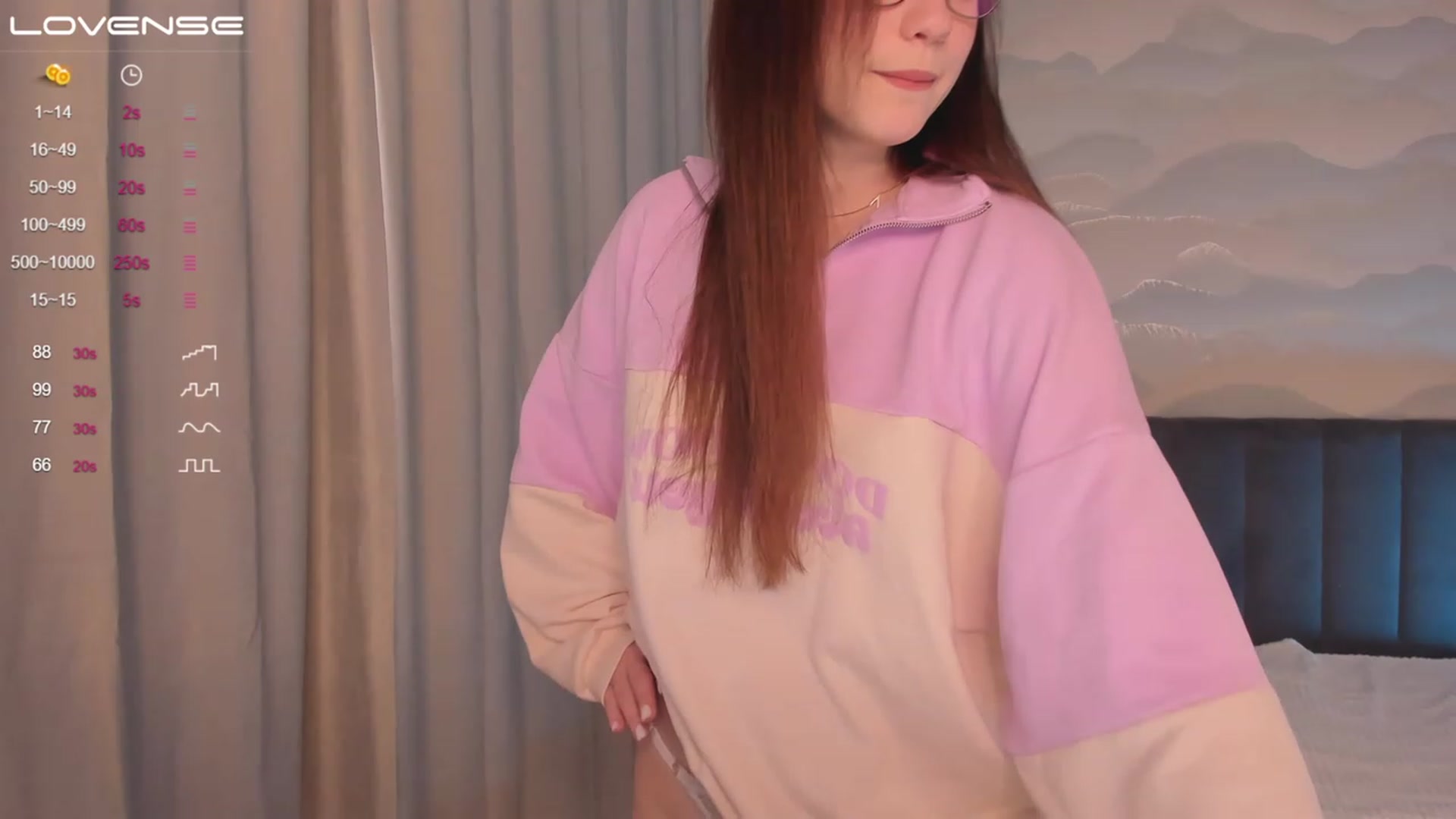 Gallery image thumbnail from Pinkgold_'s myfreecams stream on, 05/13/2023, 10:04 image 8 of 20