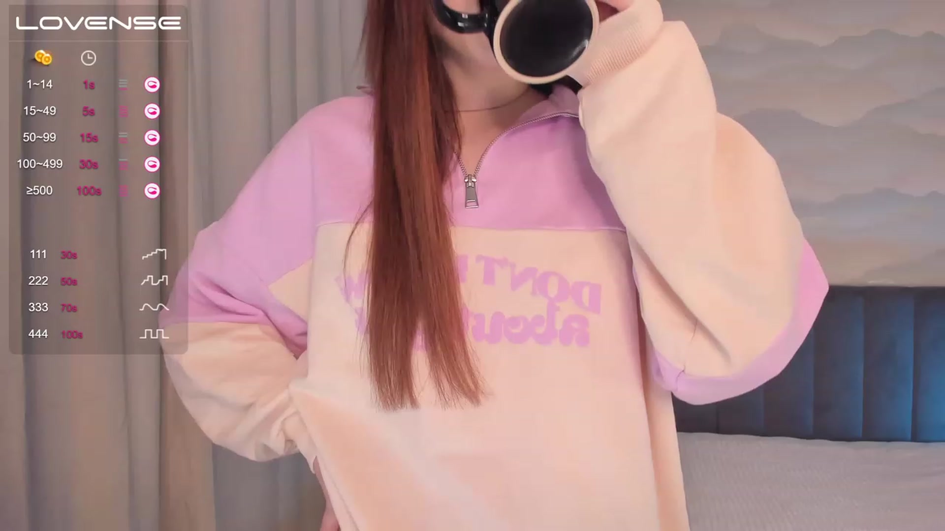 Gallery image thumbnail from Pinkgold_'s myfreecams stream on, 05/20/2023, 12:11 image 9 of 20