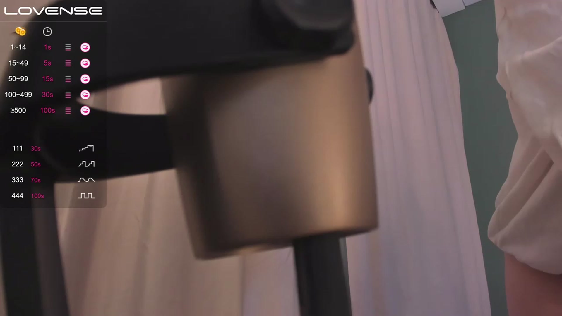 Gallery image thumbnail from Pinkgold_'s myfreecams stream on, 06/29/2023, 14:45 image 2 of 20