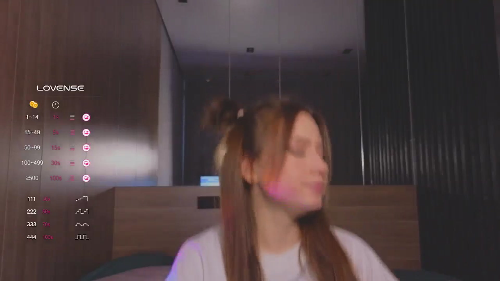 Gallery image thumbnail from Pinkgold_'s myfreecams stream on, 10/19/2023, 10:55 image 19 of 20