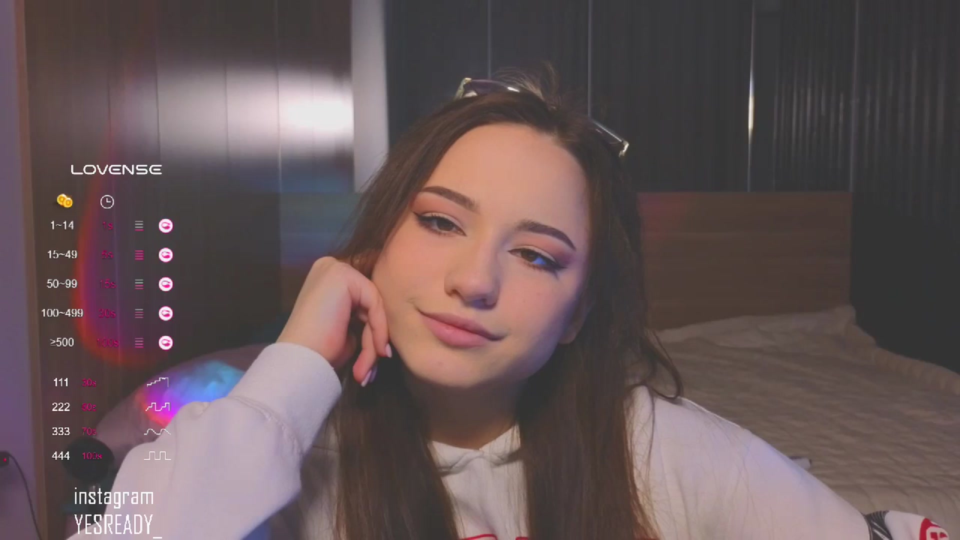 Gallery image thumbnail from Pinkgold_'s myfreecams stream on, 10/23/2023, 10:22 image 19 of 20