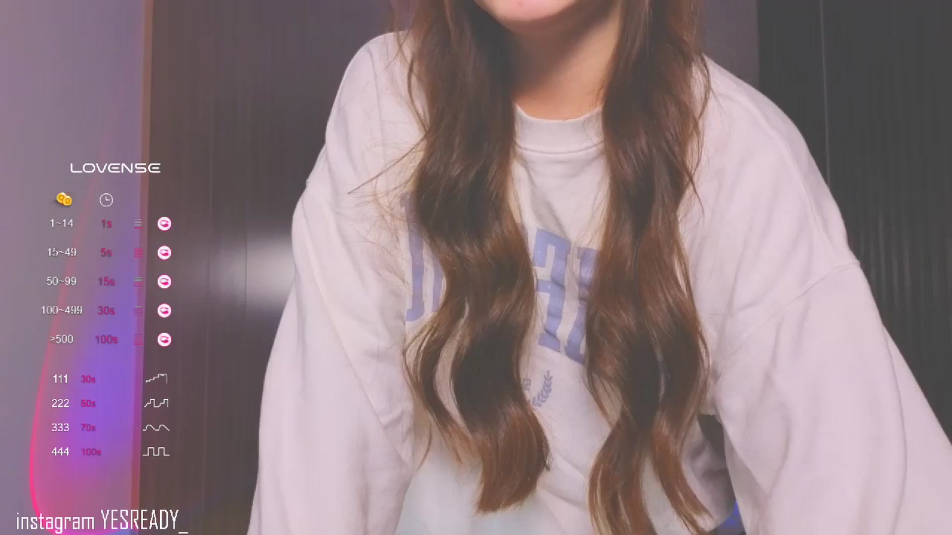 Gallery image thumbnail from Pinkgold_'s myfreecams stream on, 10/28/2023, 11:40 image 19 of 20