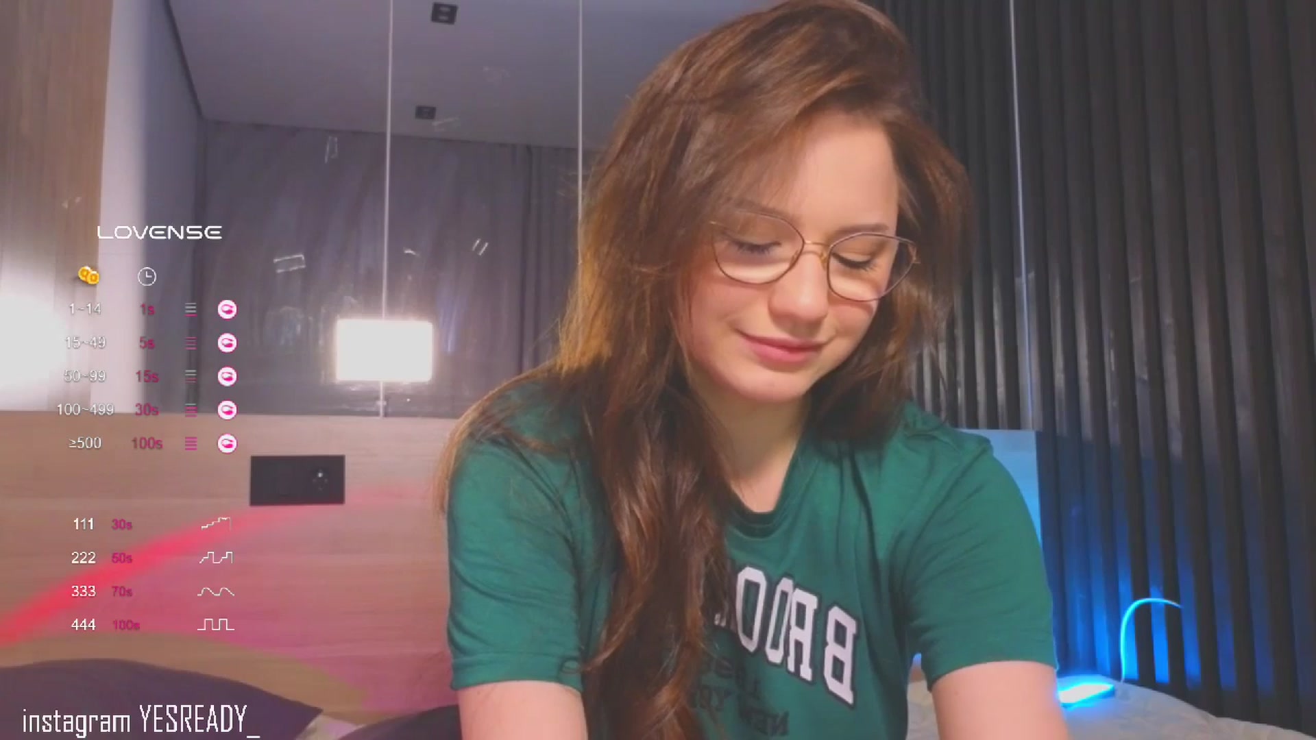 Gallery image thumbnail from Pinkgold_'s myfreecams stream on, 11/05/2023, 15:04 image 18 of 20