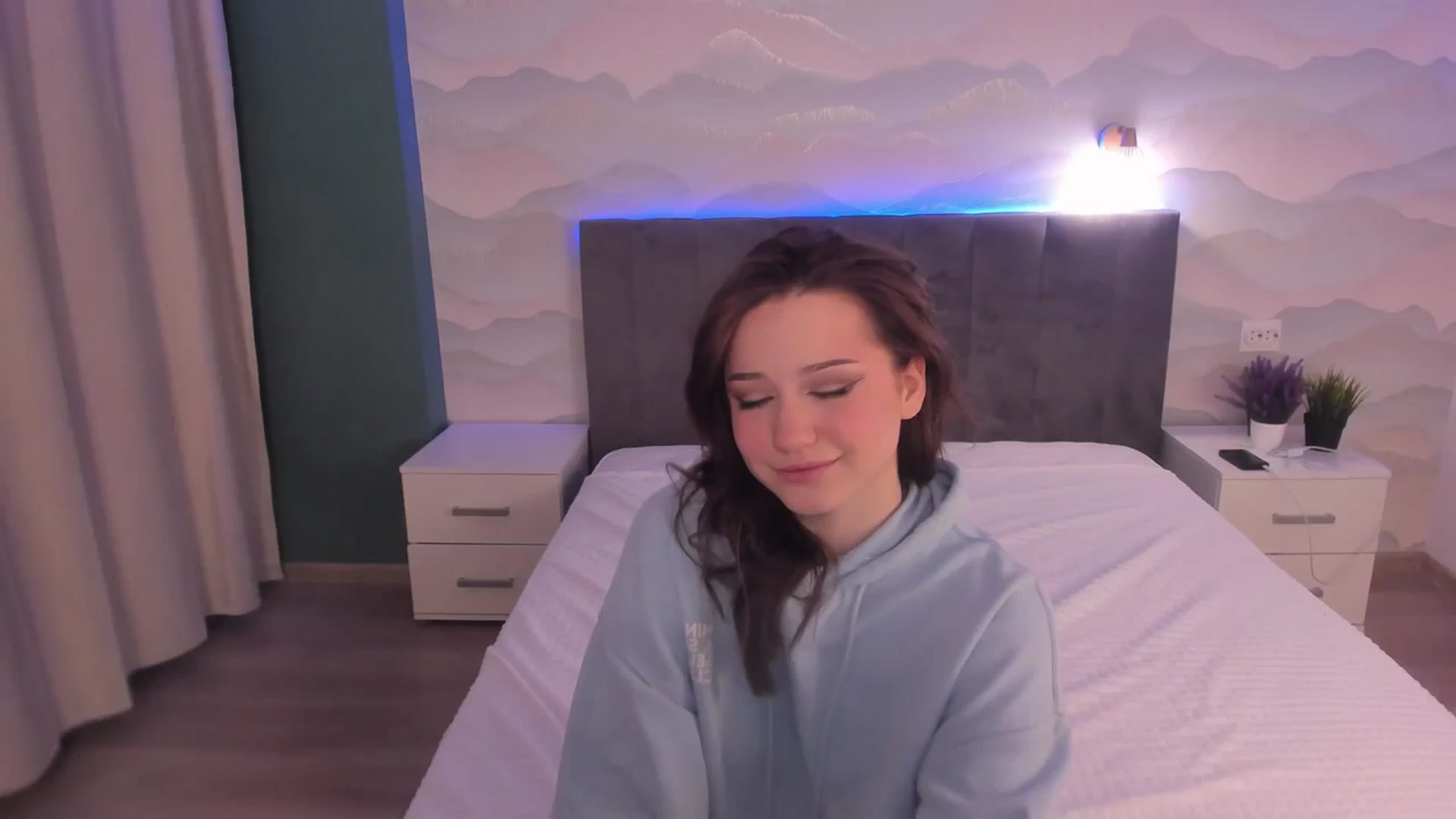 Gallery image thumbnail from Pinkgold_'s myfreecams stream on, 11/11/2023, 18:13 image 12 of 20