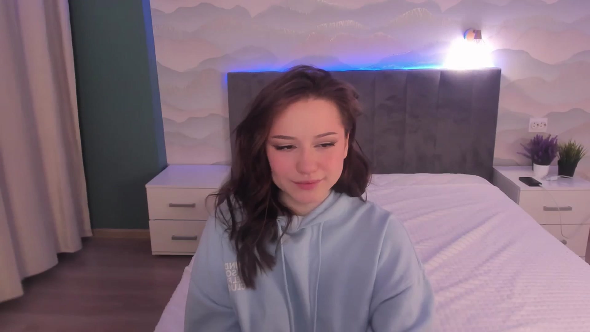 Gallery image thumbnail from Pinkgold_'s myfreecams stream on, 11/11/2023, 18:13 image 15 of 20