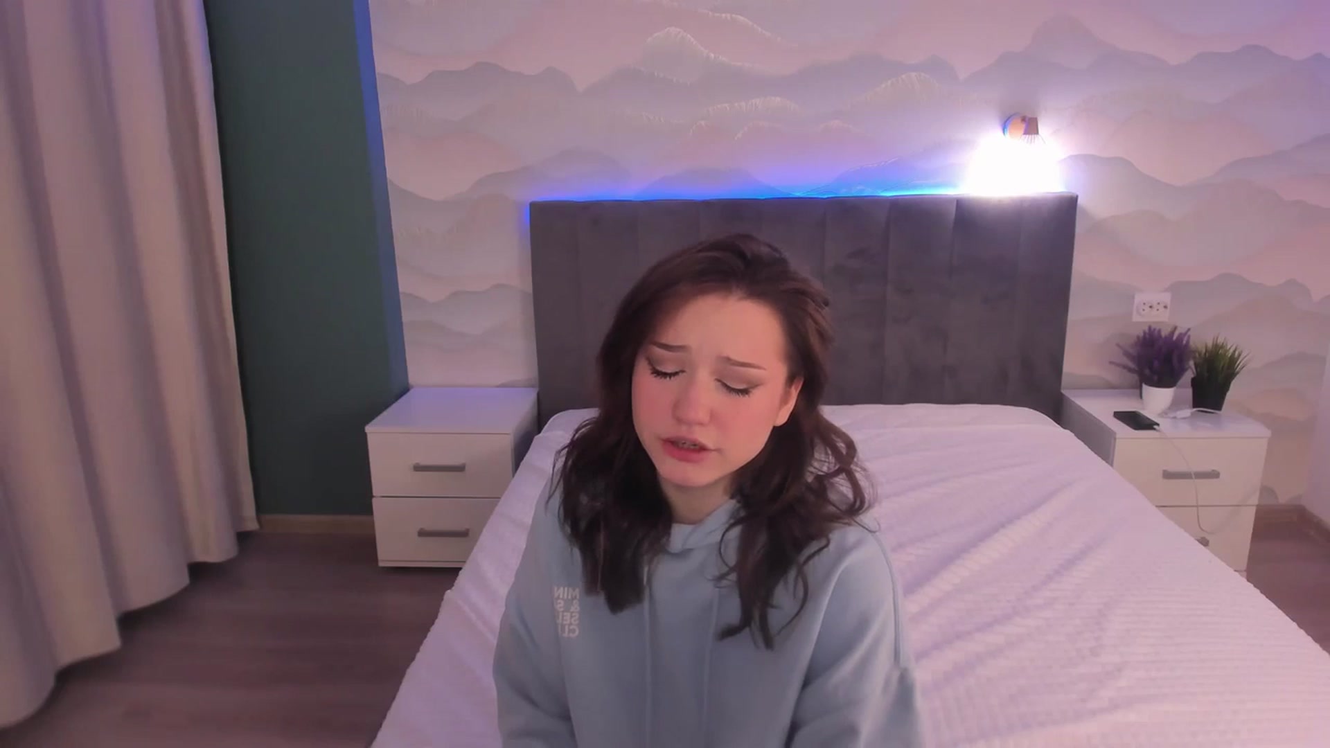 Gallery image thumbnail from Pinkgold_'s myfreecams stream on, 11/11/2023, 18:13 image 8 of 20