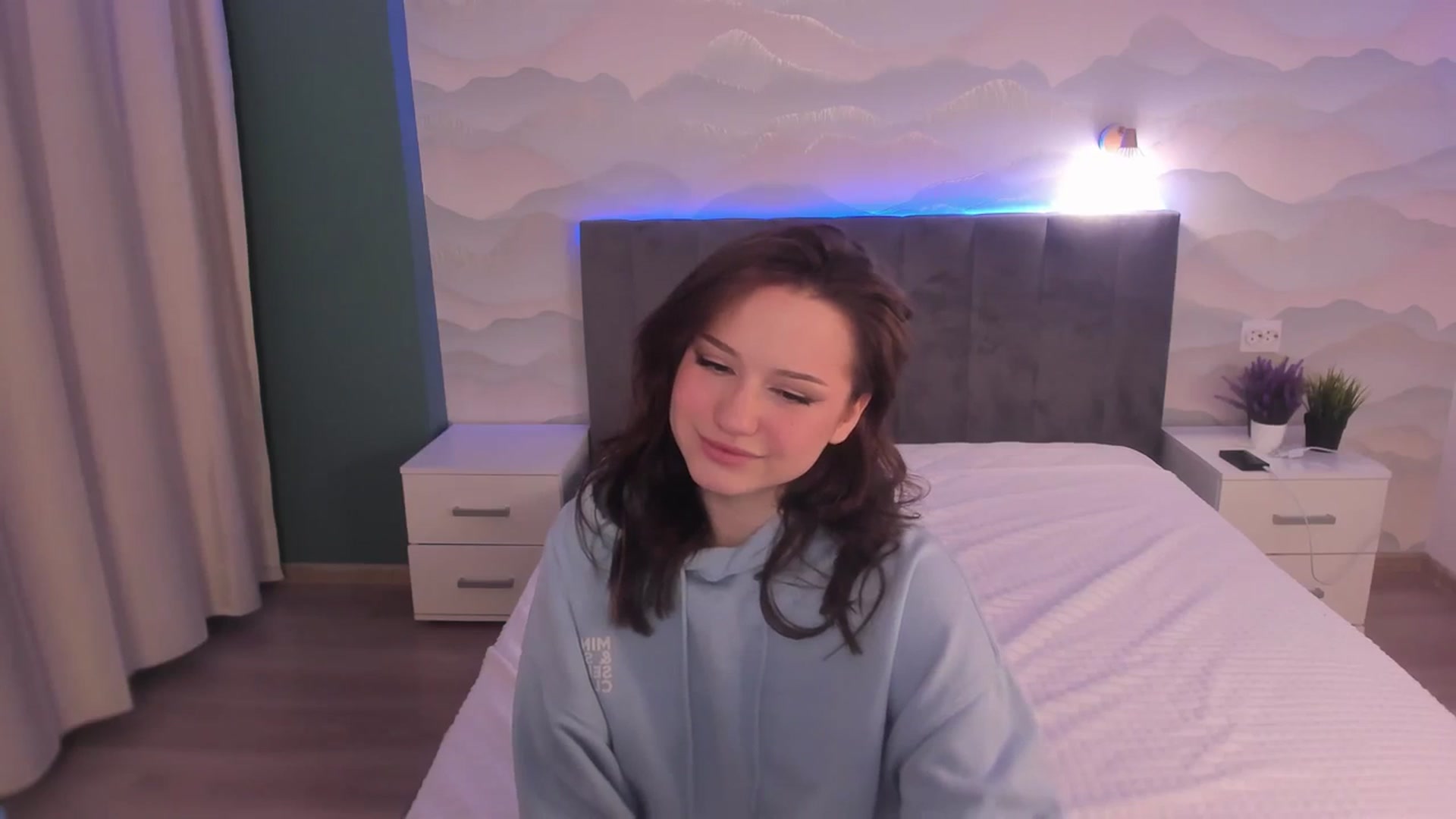 Gallery image thumbnail from Pinkgold_'s myfreecams stream on, 11/11/2023, 18:13 image 4 of 20