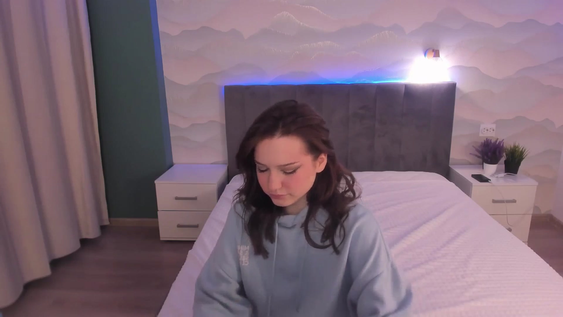 Gallery image thumbnail from Pinkgold_'s myfreecams stream on, 11/11/2023, 18:13 image 6 of 20