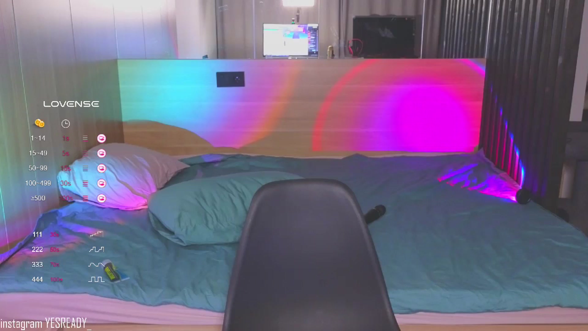 Gallery image thumbnail from Pinkgold_'s myfreecams stream on, 11/20/2023, 13:00 image 15 of 20