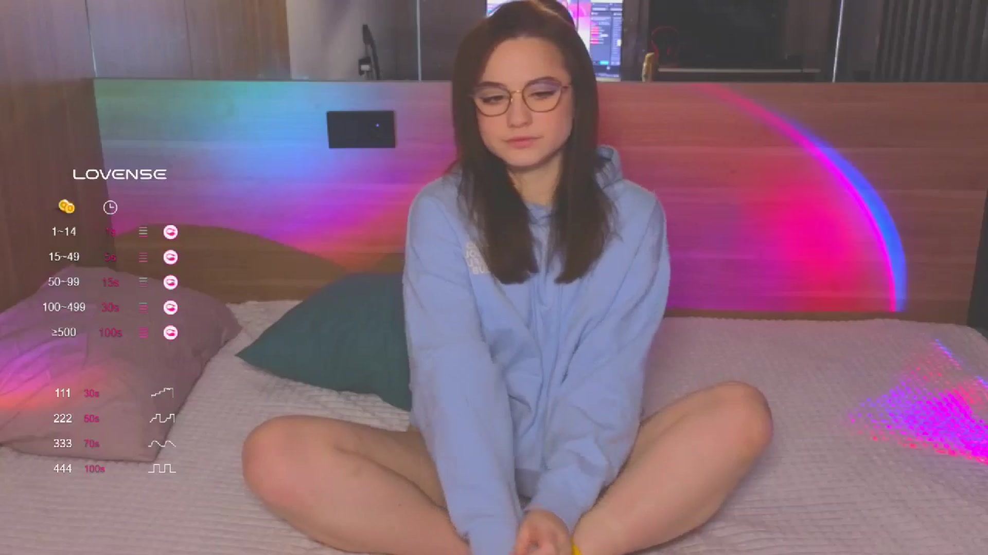 Gallery image thumbnail from Pinkgold_'s myfreecams stream on, 12/14/2023, 10:59 image 7 of 20