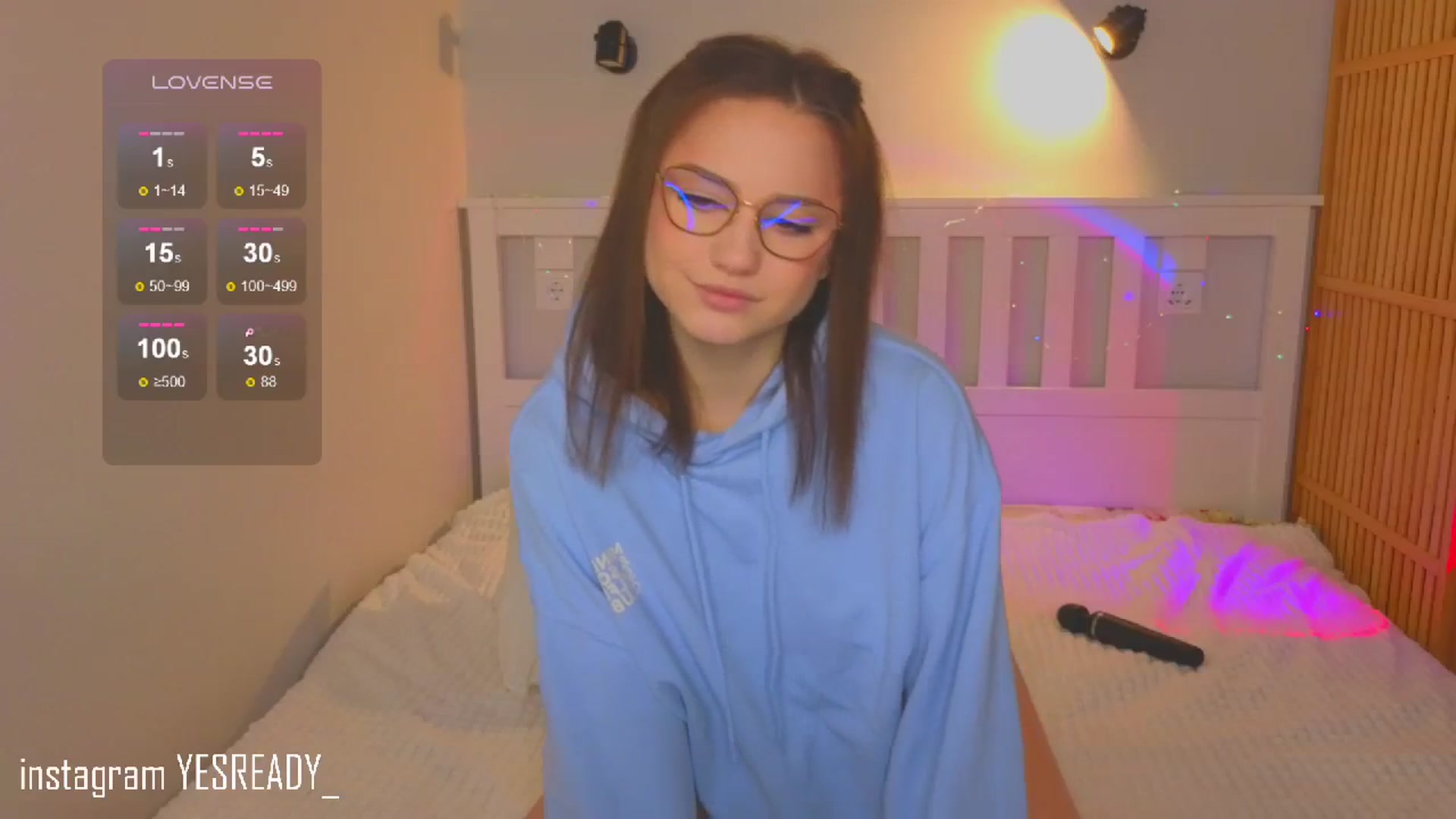 Gallery image thumbnail from Pinkgold_'s myfreecams stream on, 12/30/2023, 19:42 image 9 of 20