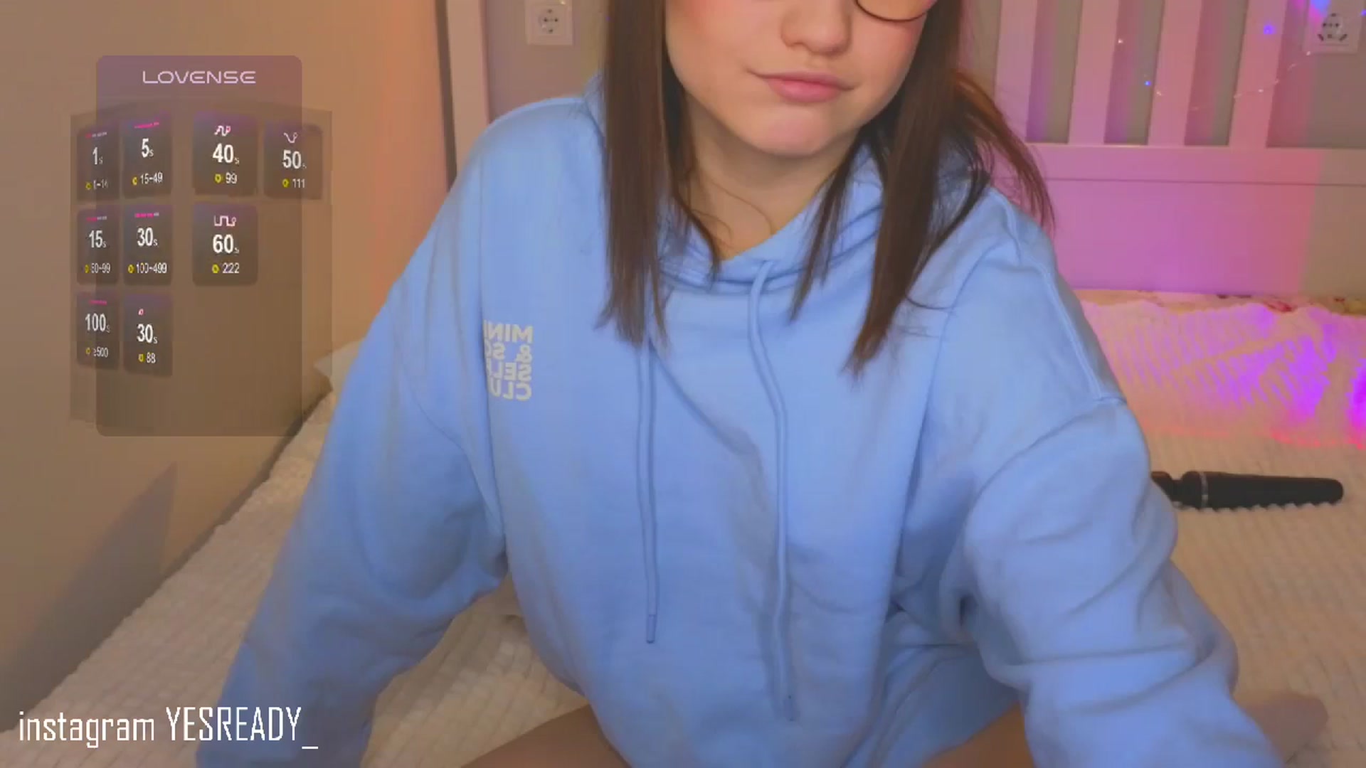 Gallery image thumbnail from Pinkgold_'s myfreecams stream on, 12/30/2023, 19:42 image 17 of 20