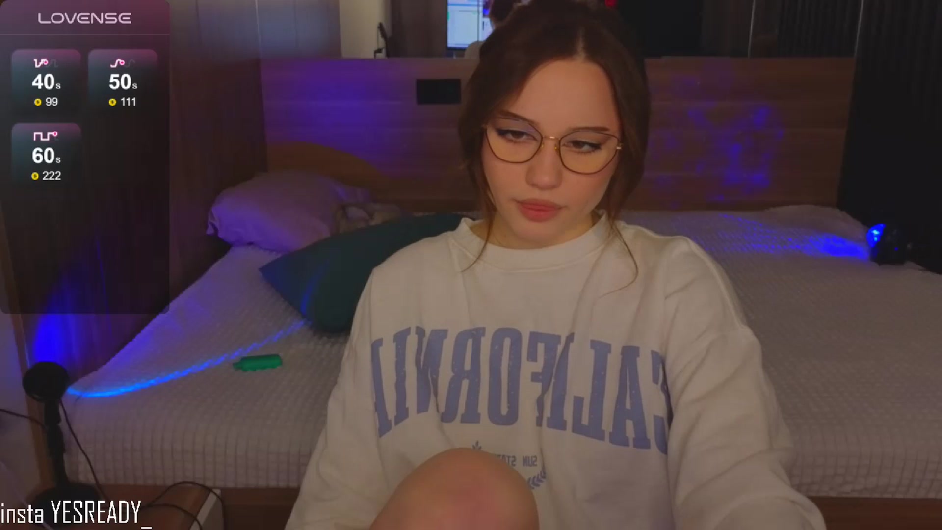 Gallery image thumbnail from Pinkgold_'s myfreecams stream on, 02/18/2024, 11:14 image 17 of 20