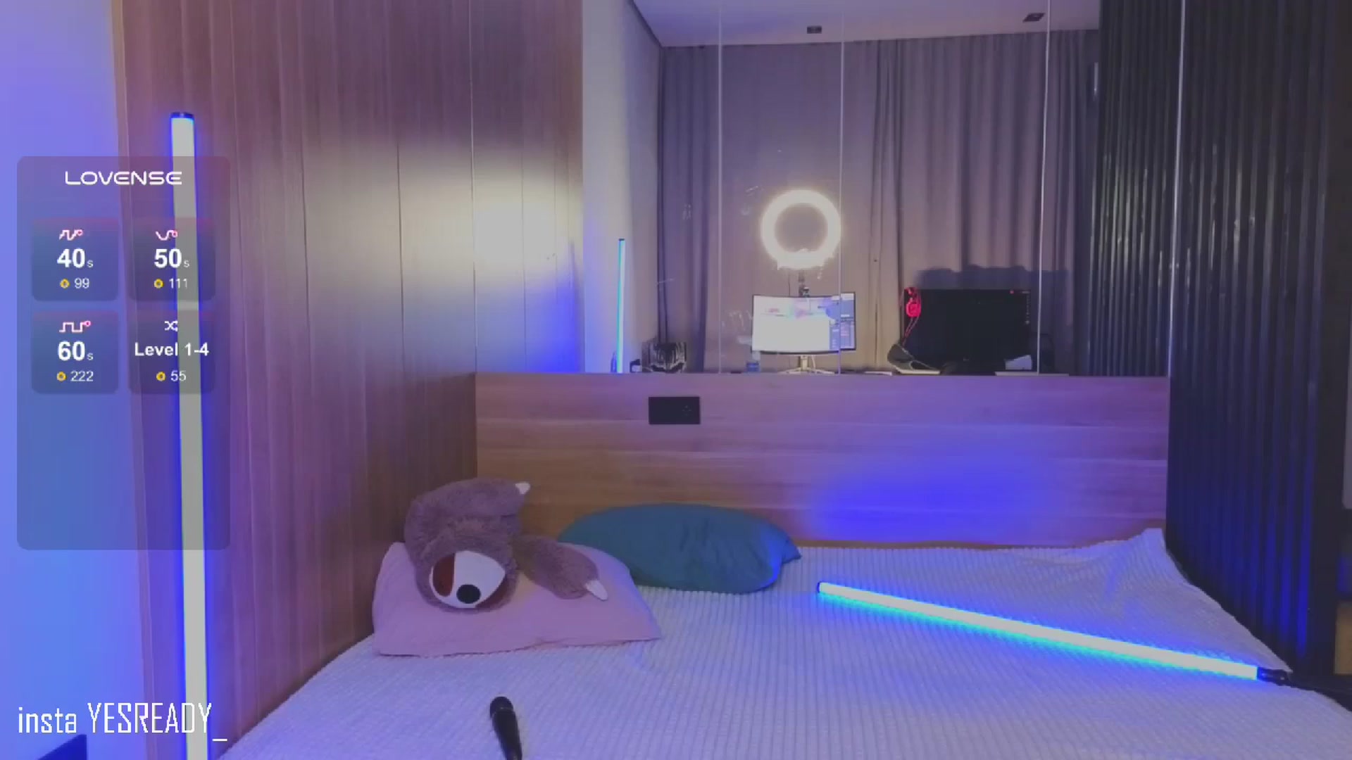Gallery image thumbnail from Pinkgold_'s myfreecams stream on, 06/30/2024, 24:03 image 18 of 20