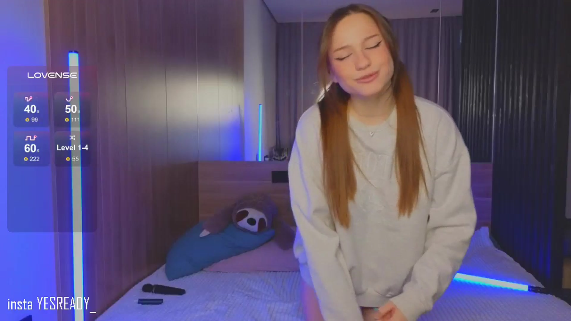 Gallery image thumbnail from Pinkgold_'s myfreecams stream on, 06/30/2024, 01:20 image 12 of 20