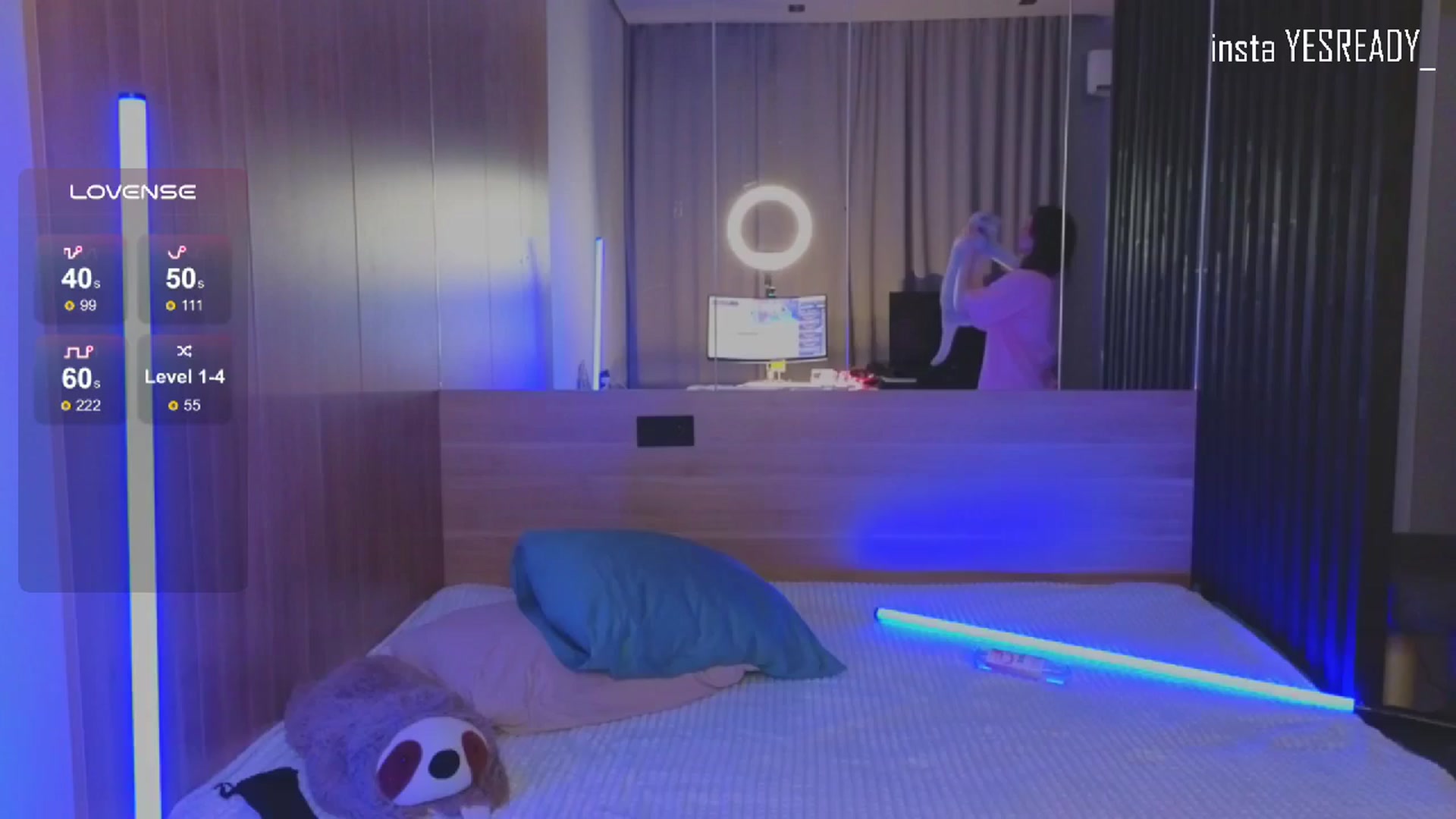 Gallery image thumbnail from Pinkgold_'s myfreecams stream on, 08/10/2024, 01:56 image 14 of 20