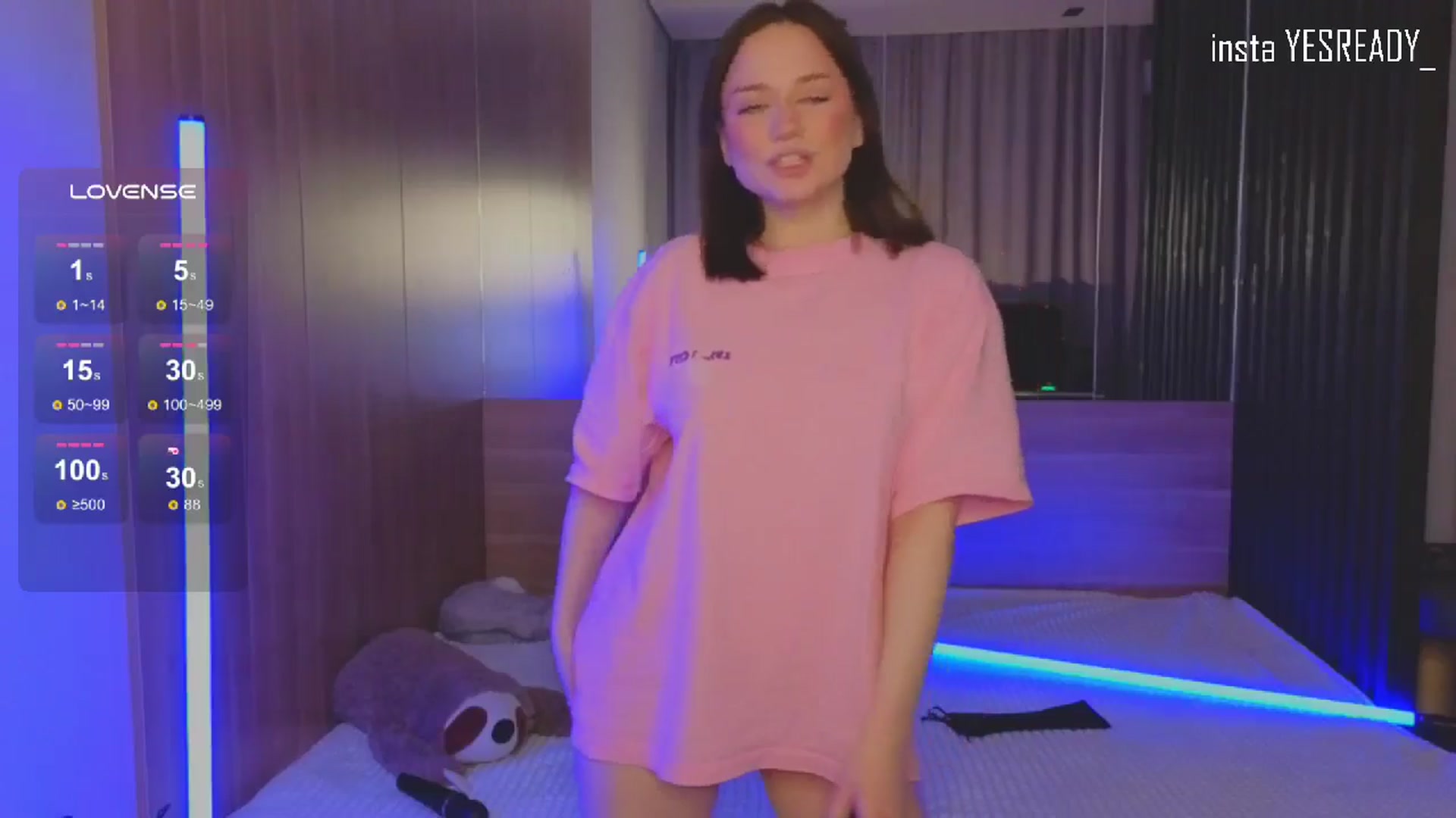 Gallery image thumbnail from Pinkgold_'s myfreecams stream on, 08/16/2024, 22:10 image 11 of 20