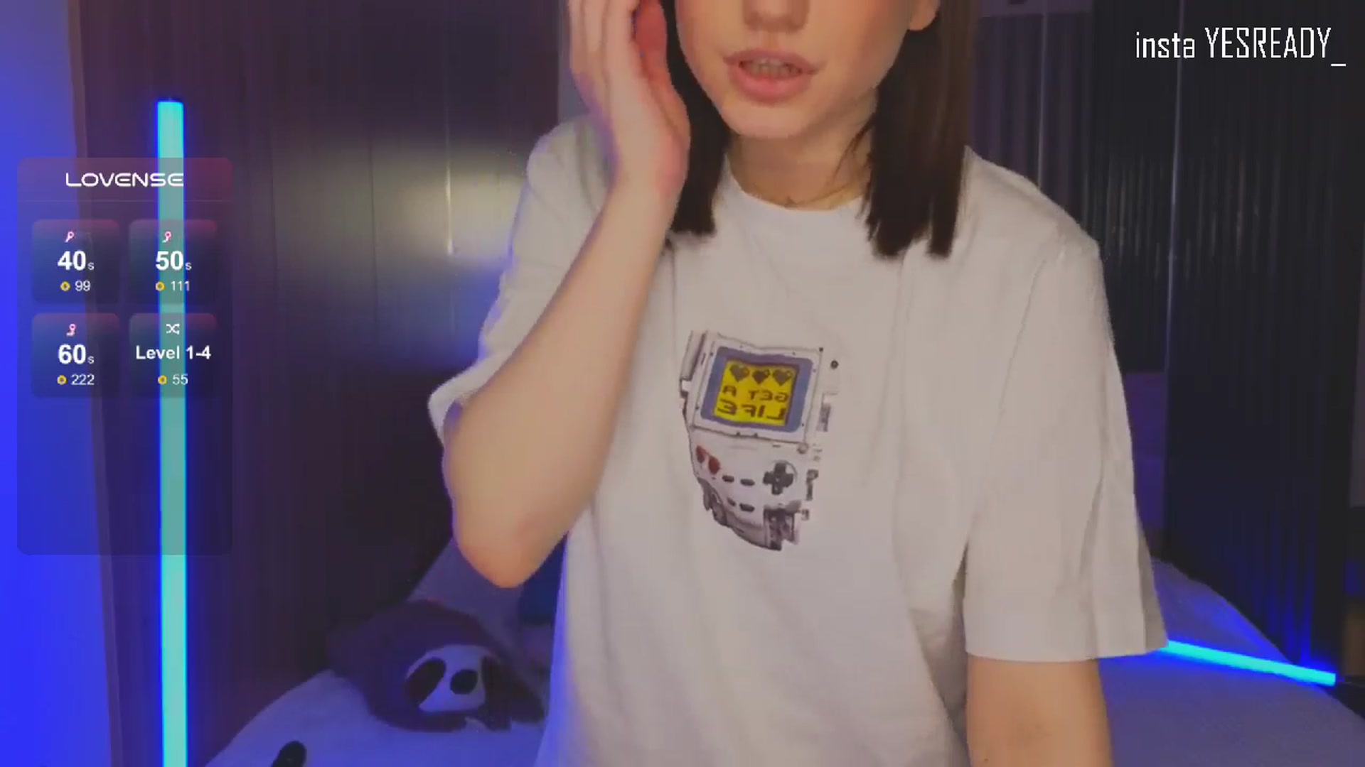 Gallery image thumbnail from Pinkgold_'s myfreecams stream on, 08/18/2024, 24:02 image 6 of 20