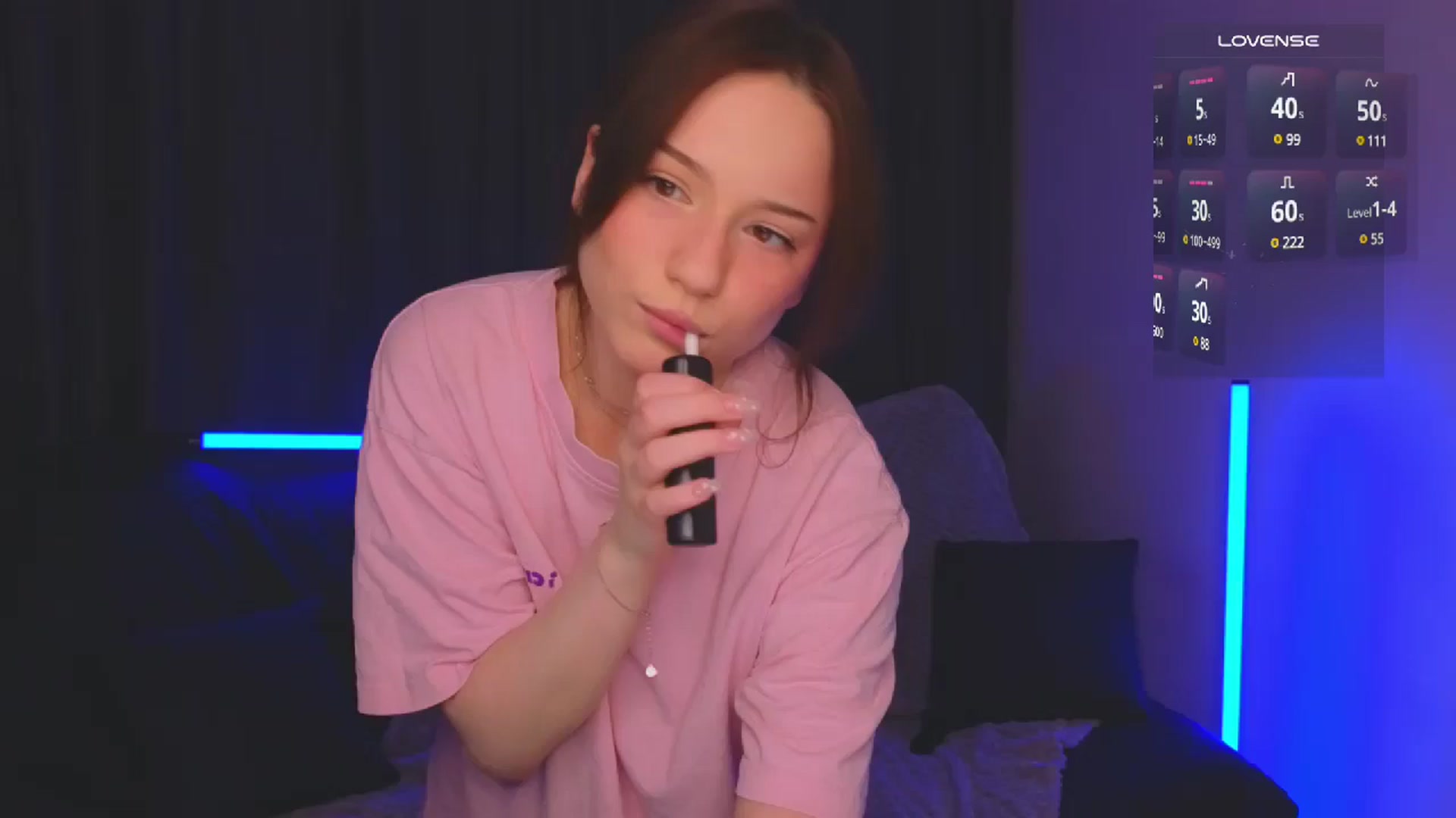 Gallery image thumbnail from Pinkgold_'s myfreecams stream on, 11/29/2024, 19:12 image 15 of 20