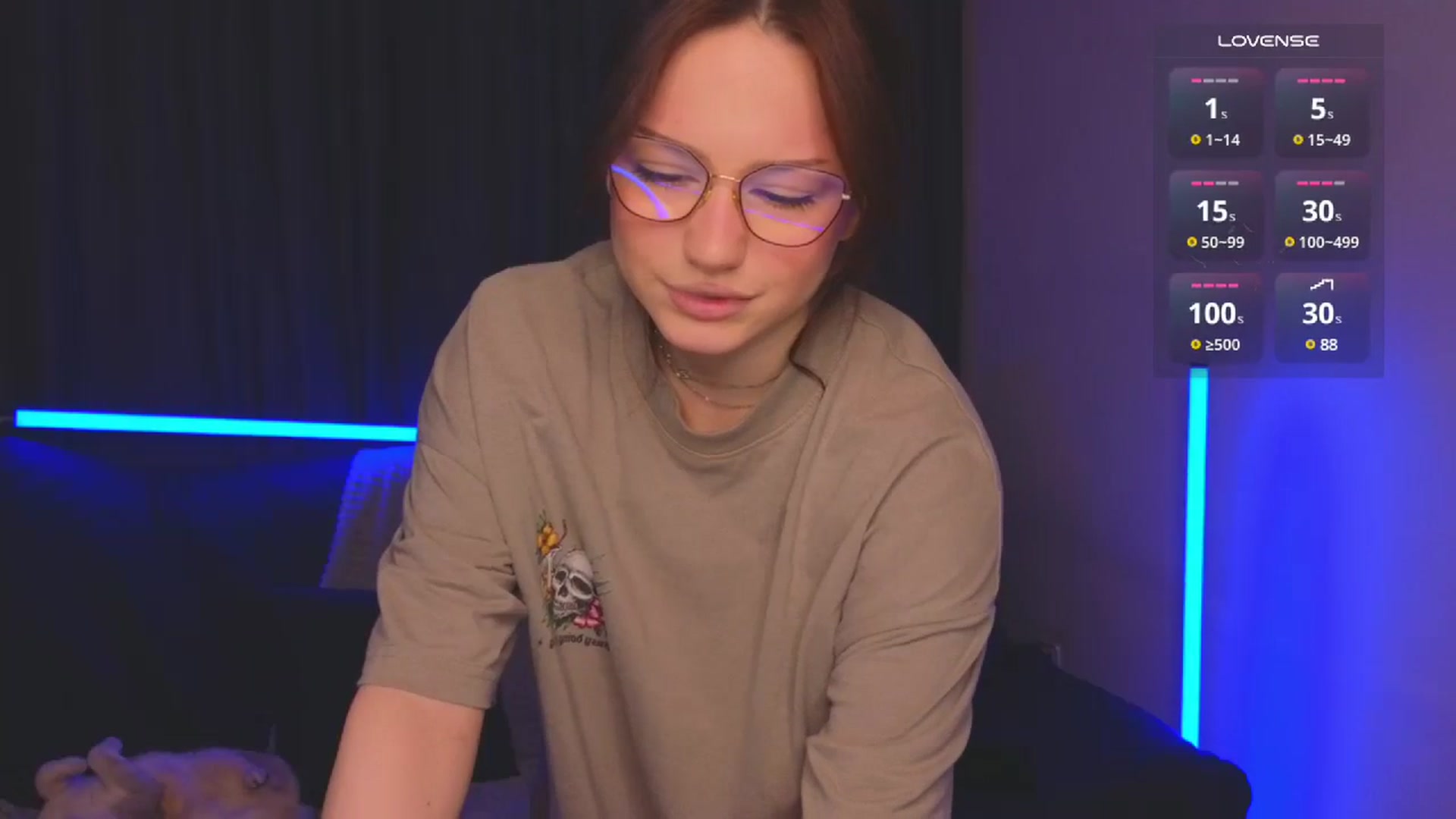 Gallery image thumbnail from Pinkgold_'s myfreecams stream on, 11/30/2024, 17:23 image 10 of 20