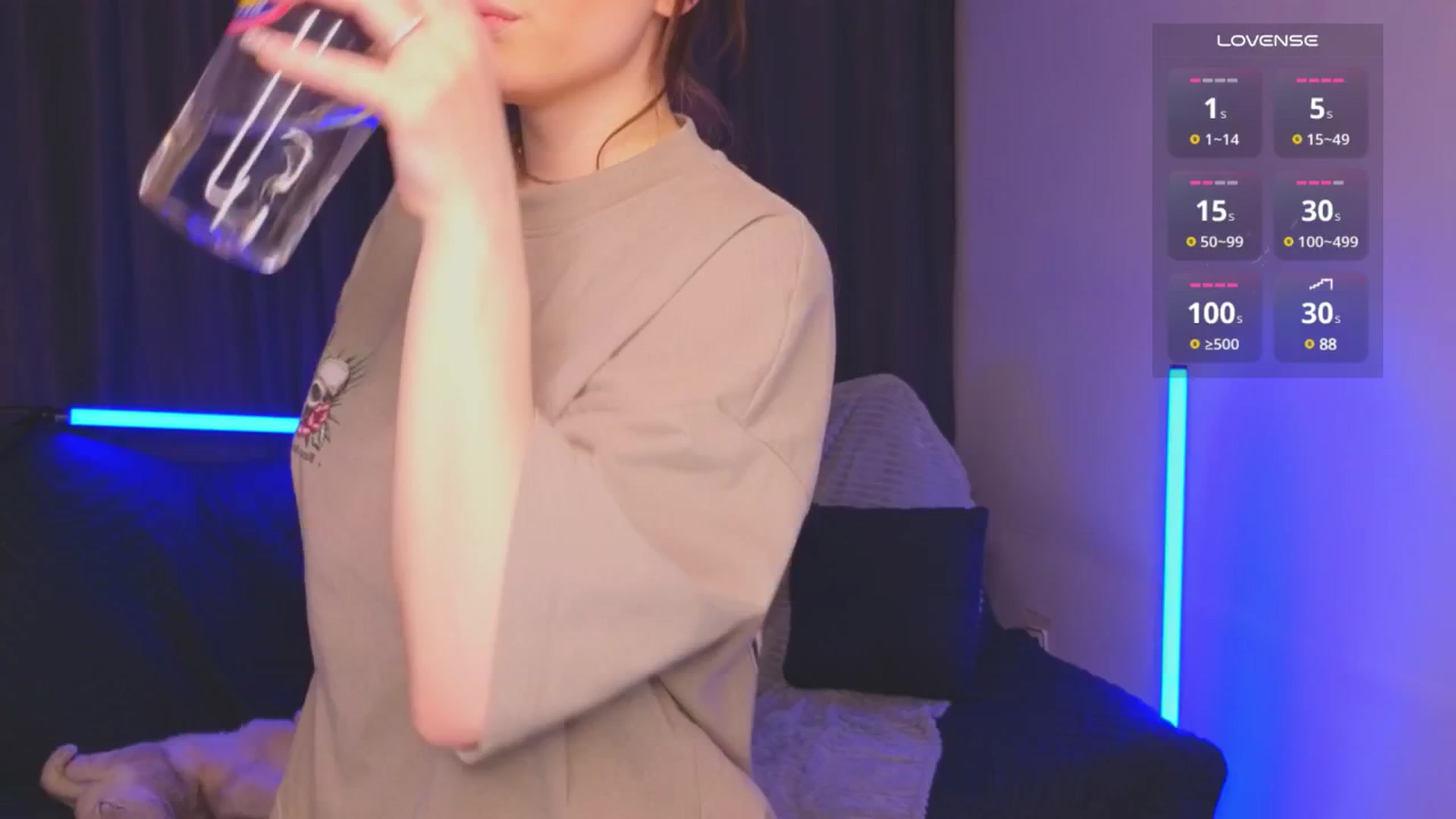 Gallery image thumbnail from Pinkgold_'s myfreecams stream on, 11/30/2024, 17:50 image 1 of 20