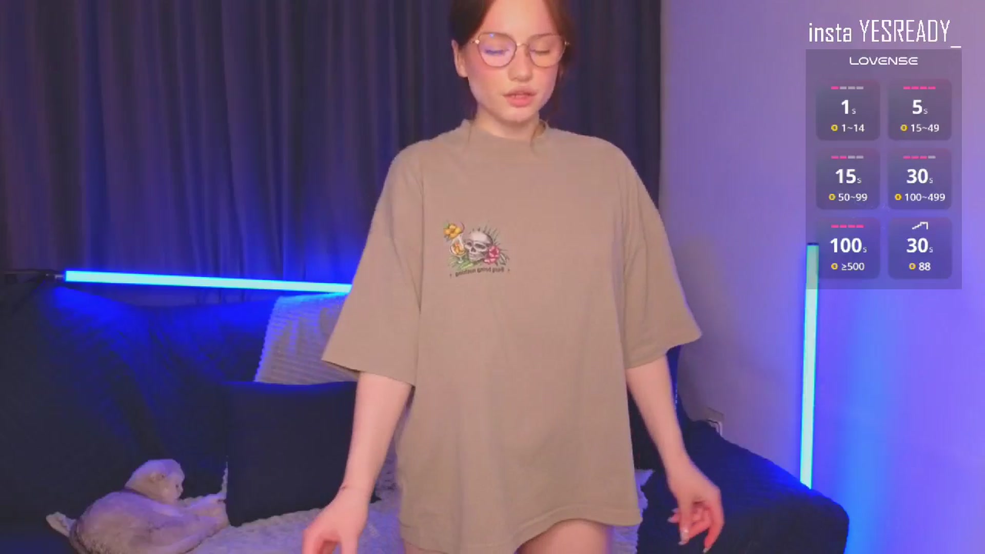 Gallery image thumbnail from Pinkgold_'s myfreecams stream on, 11/30/2024, 18:15 image 17 of 20