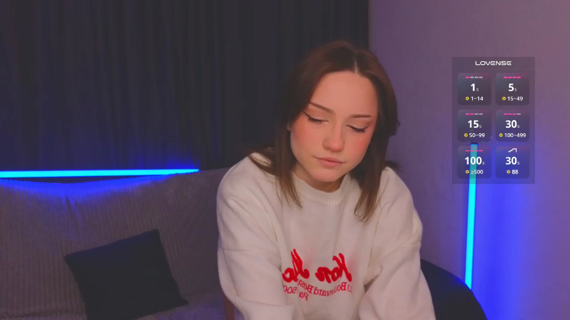 Gallery image thumbnail from Pinkgold_'s myfreecams stream on, 12/17/2024, 19:02 image 6 of 20