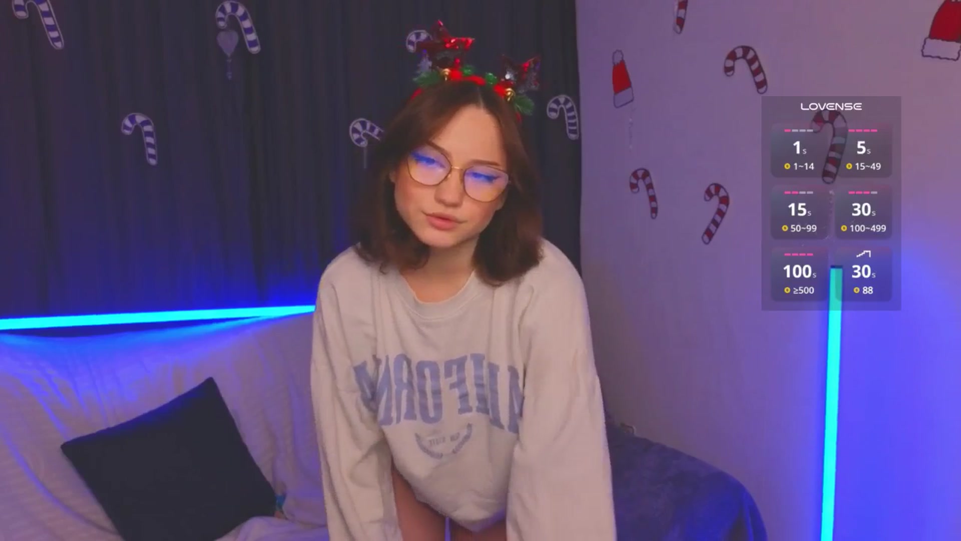 Gallery image thumbnail from Pinkgold_'s myfreecams stream on, 12/23/2024, 24:58 image 18 of 20
