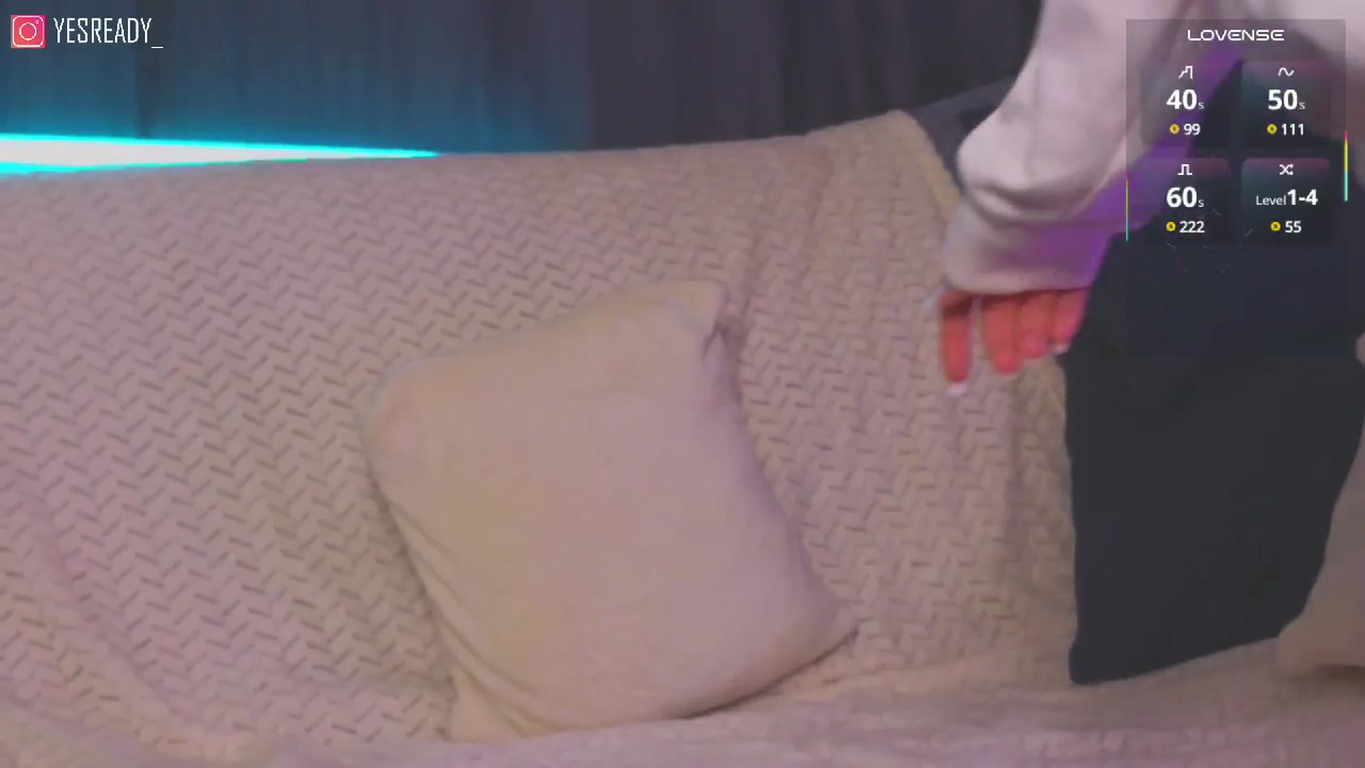 Gallery image thumbnail from Pinkgold_'s myfreecams stream on, 03/02/2025, 13:41 image 7 of 20