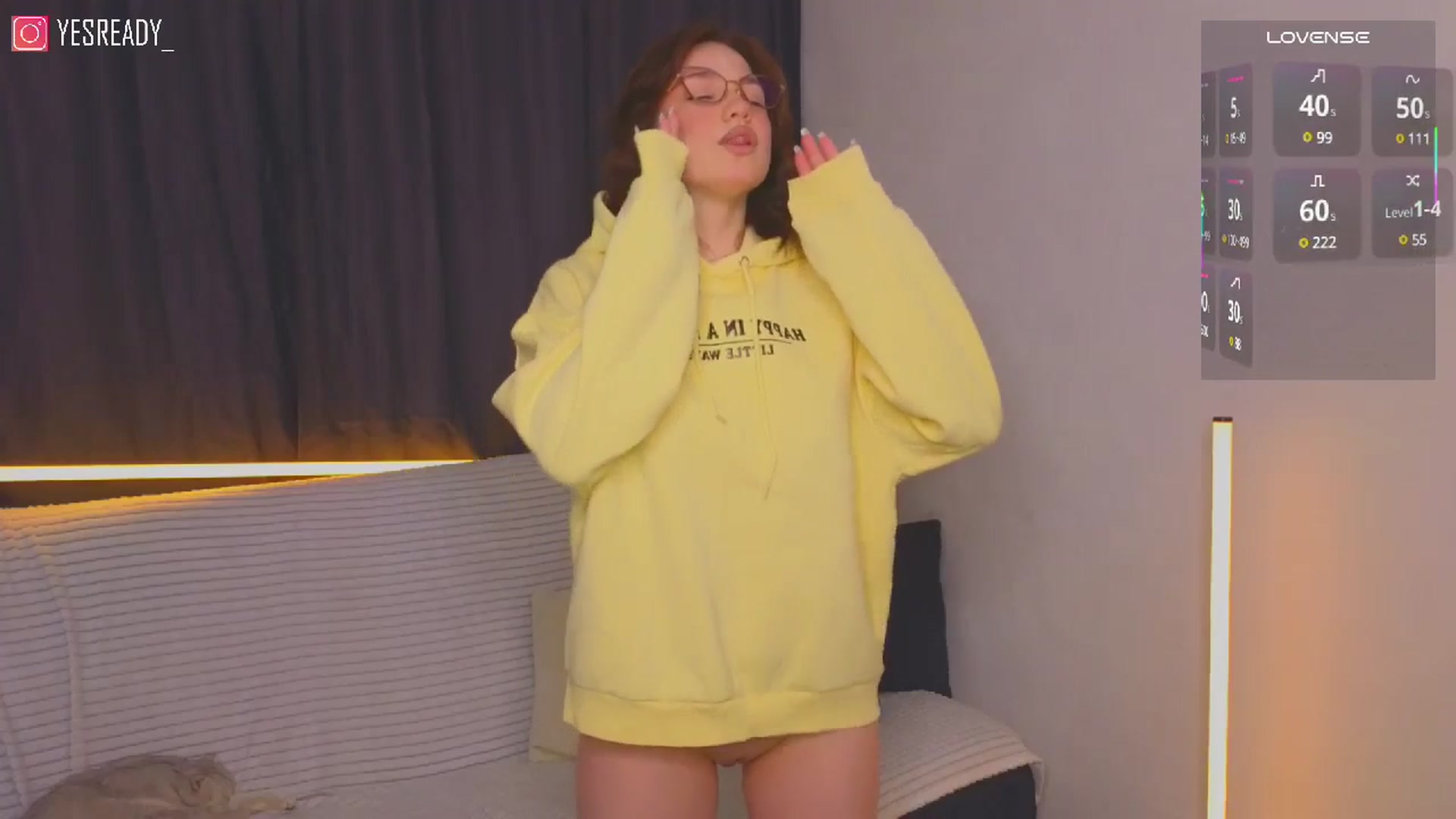 Gallery image thumbnail from Pinkgold_'s myfreecams stream on, 03/18/2025, 12:46 image 4 of 20
