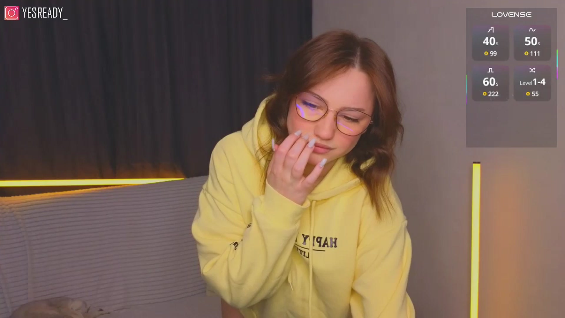 Gallery image thumbnail from Pinkgold_'s myfreecams stream on, 03/18/2025, 12:46 image 8 of 20