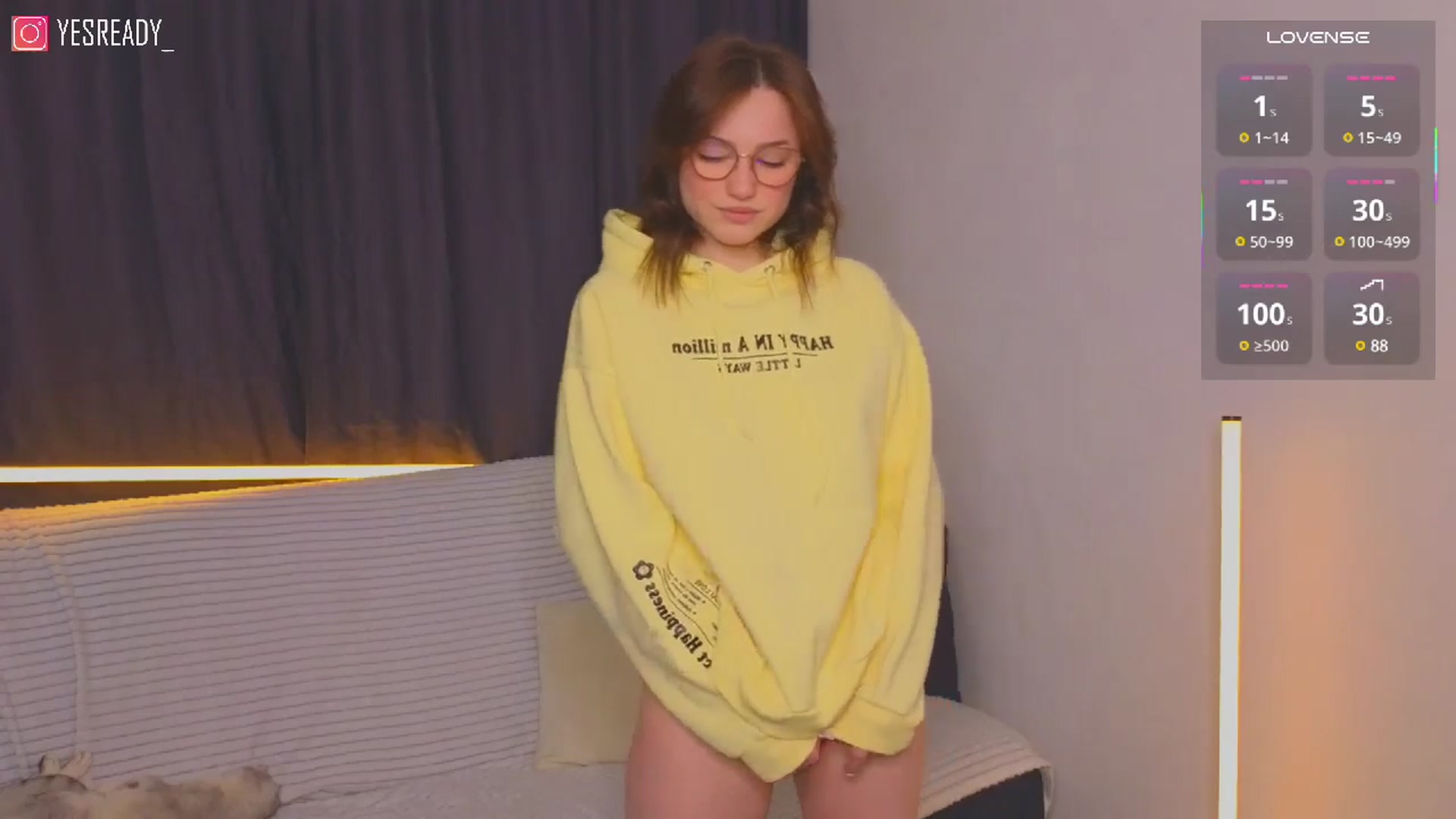 Gallery image thumbnail from Pinkgold_'s myfreecams stream on, 03/18/2025, 12:46 image 15 of 20