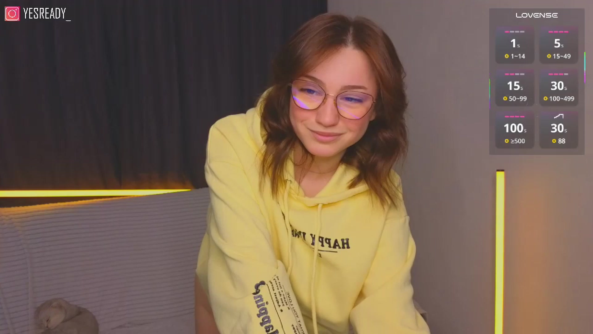 Gallery image thumbnail from Pinkgold_'s myfreecams stream on, 03/18/2025, 12:46 image 17 of 20