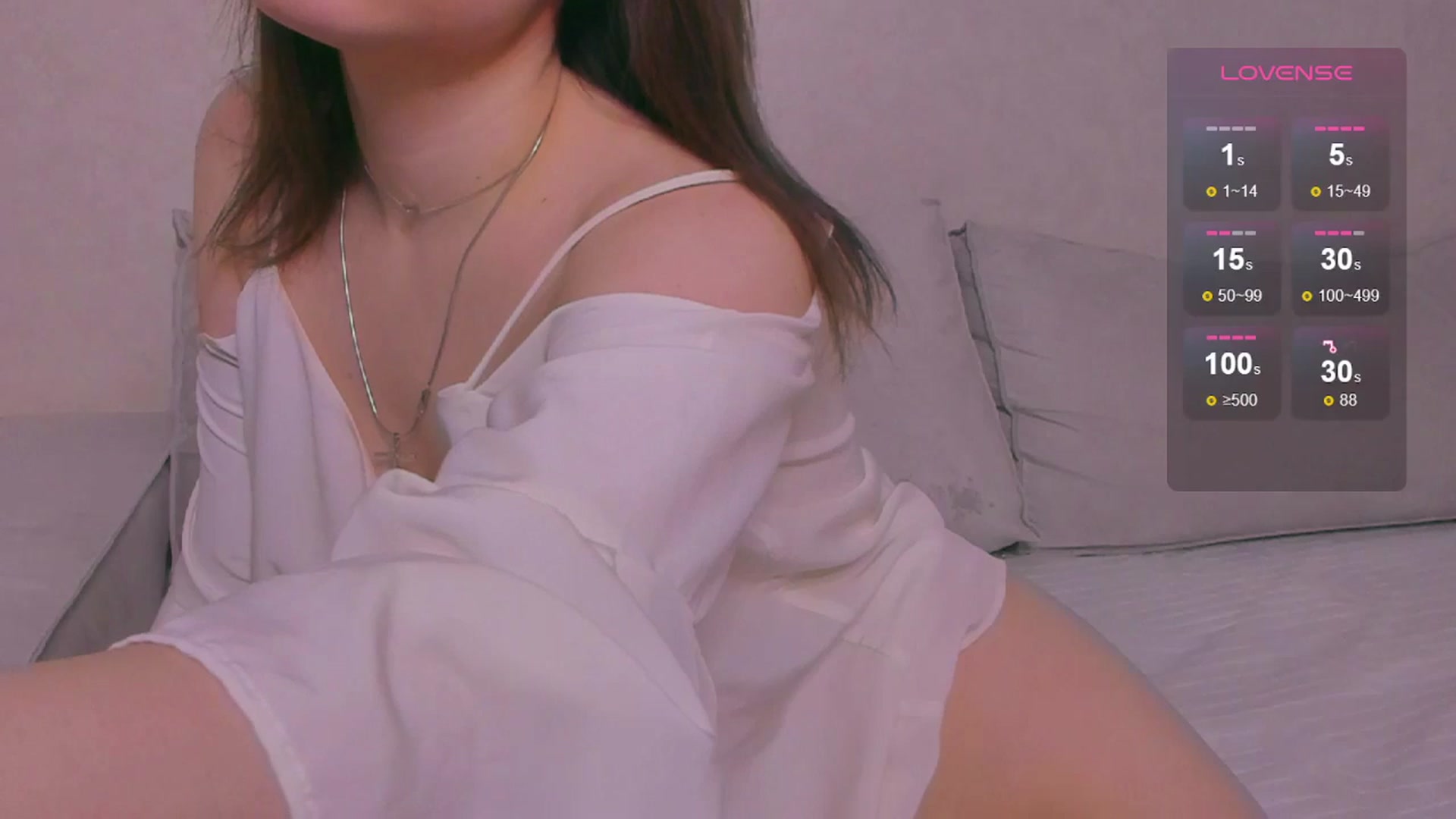 Gallery image thumbnail from Pinkgold_'s myfreecams stream on, 07/07/2025, 24:01 image 19 of 20