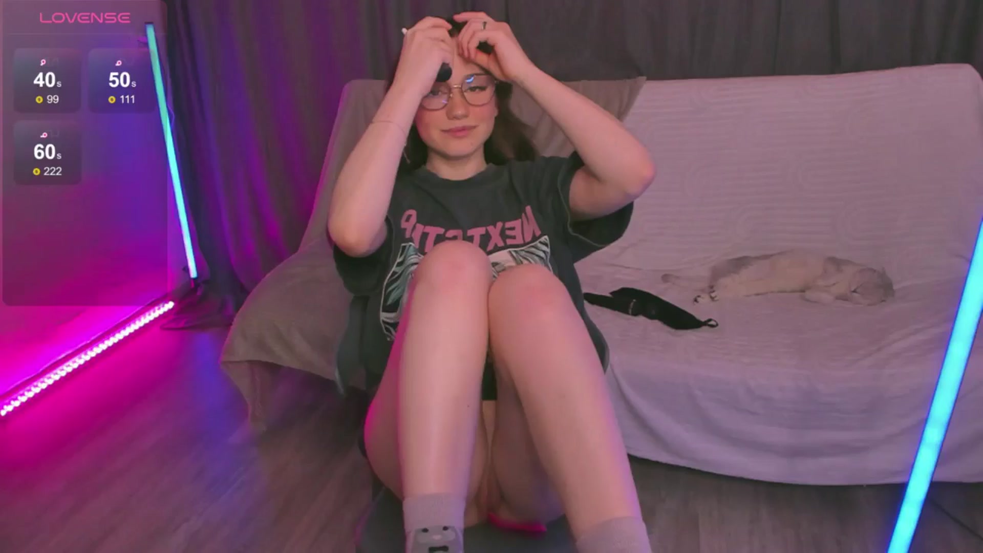 Gallery image thumbnail from Pinkgold_'s myfreecams stream on, 07/22/2025, 24:01 image 5 of 20