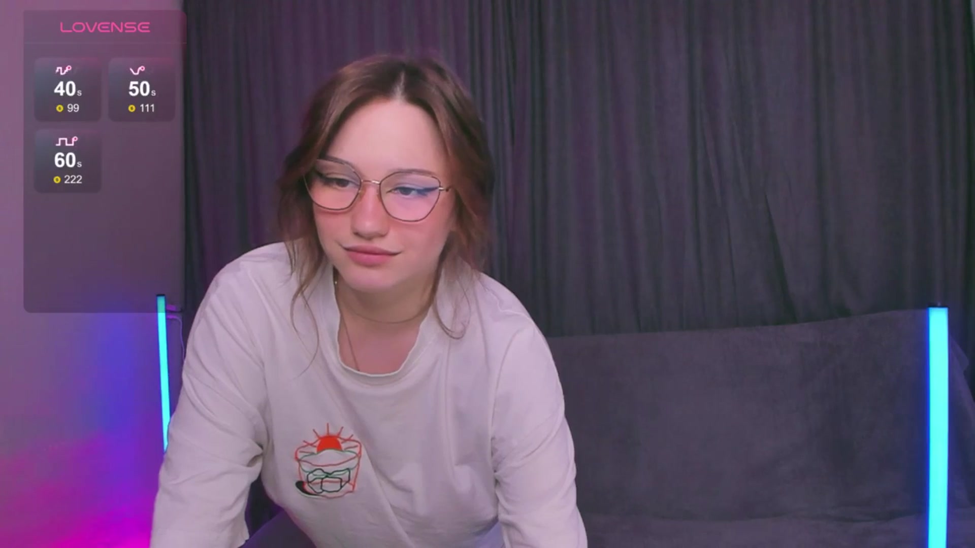 Gallery image thumbnail from Pinkgold_'s myfreecams stream on, 08/09/2025, 13:41 image 18 of 20